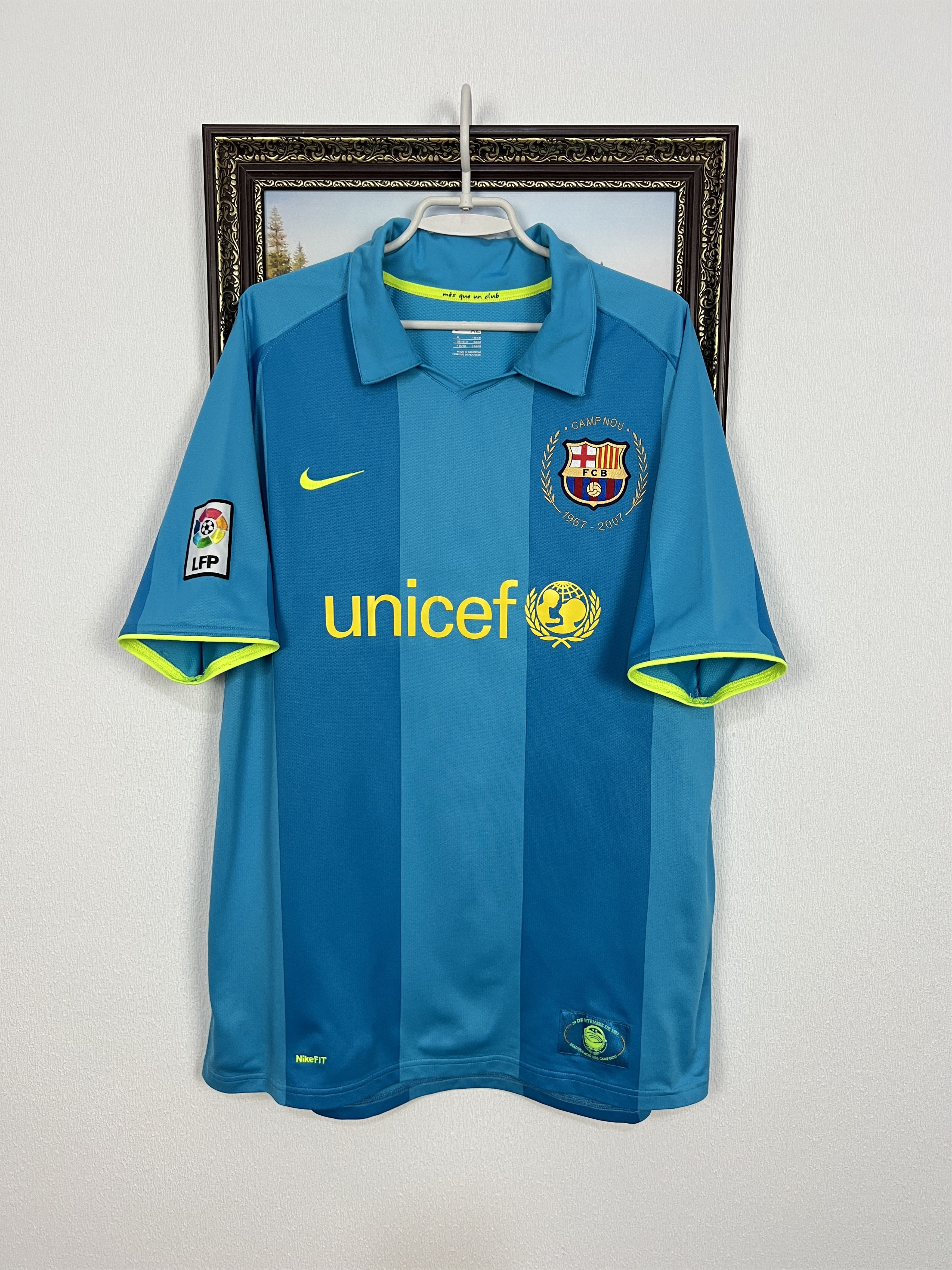 Nike Barcelona Away Football shirt 2007 Soccer Nike Blue Jersey Size US XL / EU 56 / 4 - 1 Thumbnail