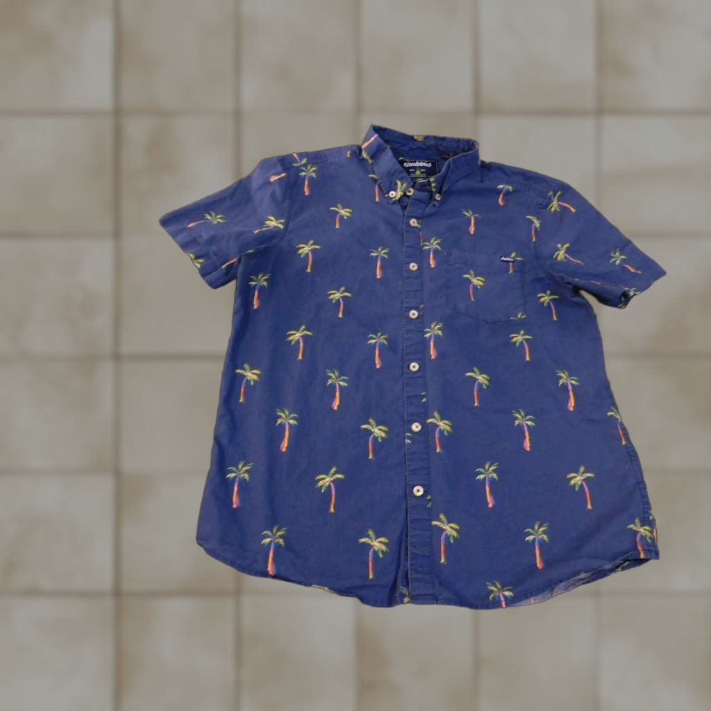Chubbies chubbies Shirt Large Mens Blue Palm Trees Button-Up Vacation Casual Short Sleeve Size US L / EU 52-54 / 3 - 1 Thumbnail
