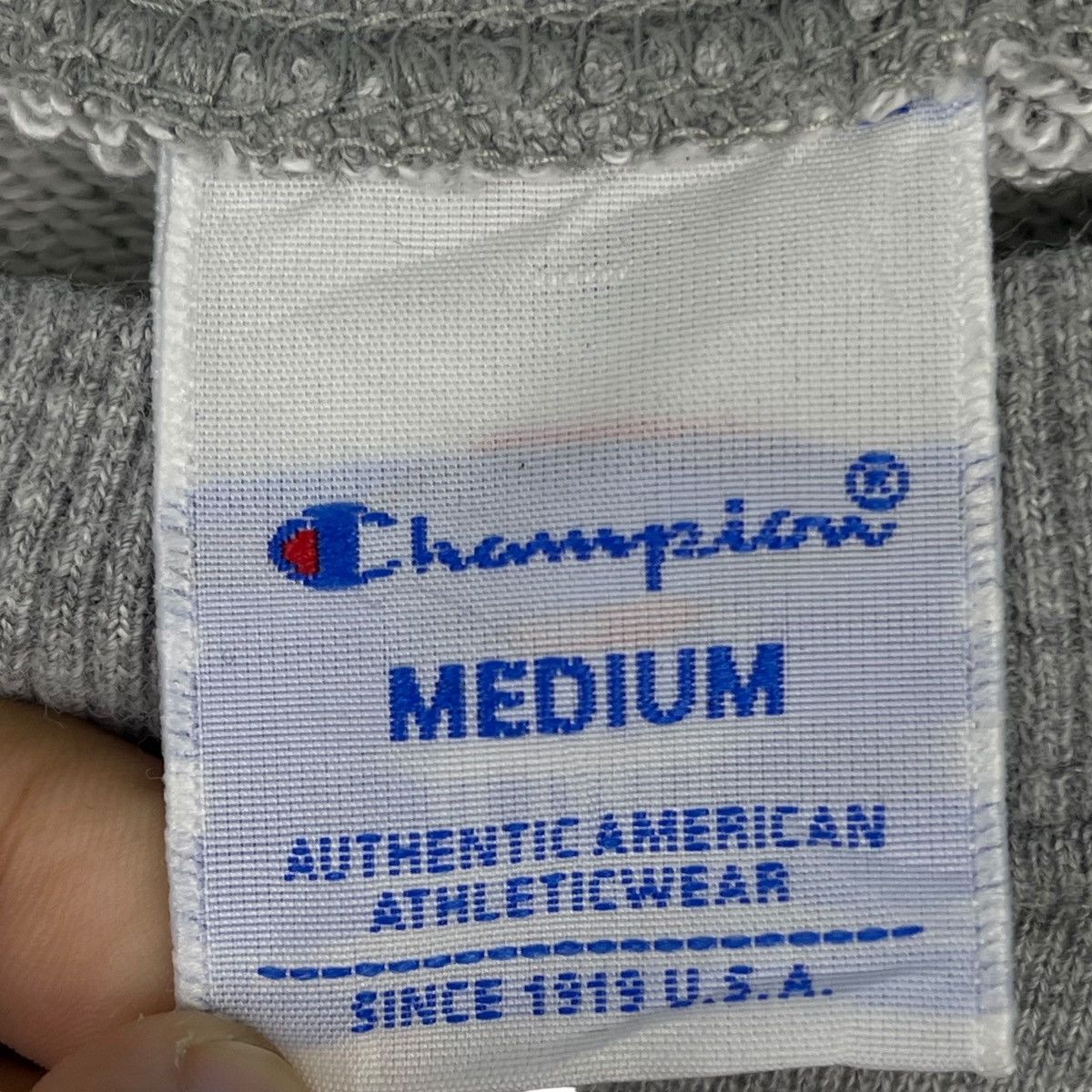 Champion × Vintage Vintage Champion Crewneck Sweatshirt Gray Pullover Jumper Size US M / EU 48-50 / 2 - 5 Thumbnail