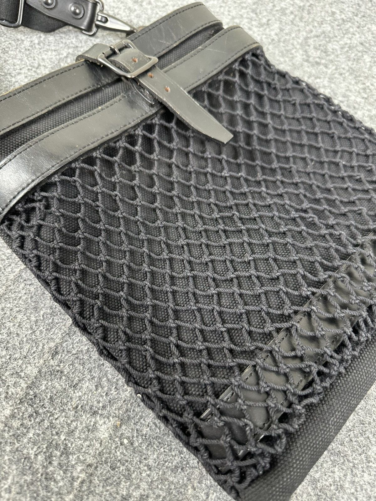 Japanese Brand × Porter Porter - Fisherman Crossbody Canvass Bag - Fish Net - Black Size ONE SIZE - 6 Thumbnail