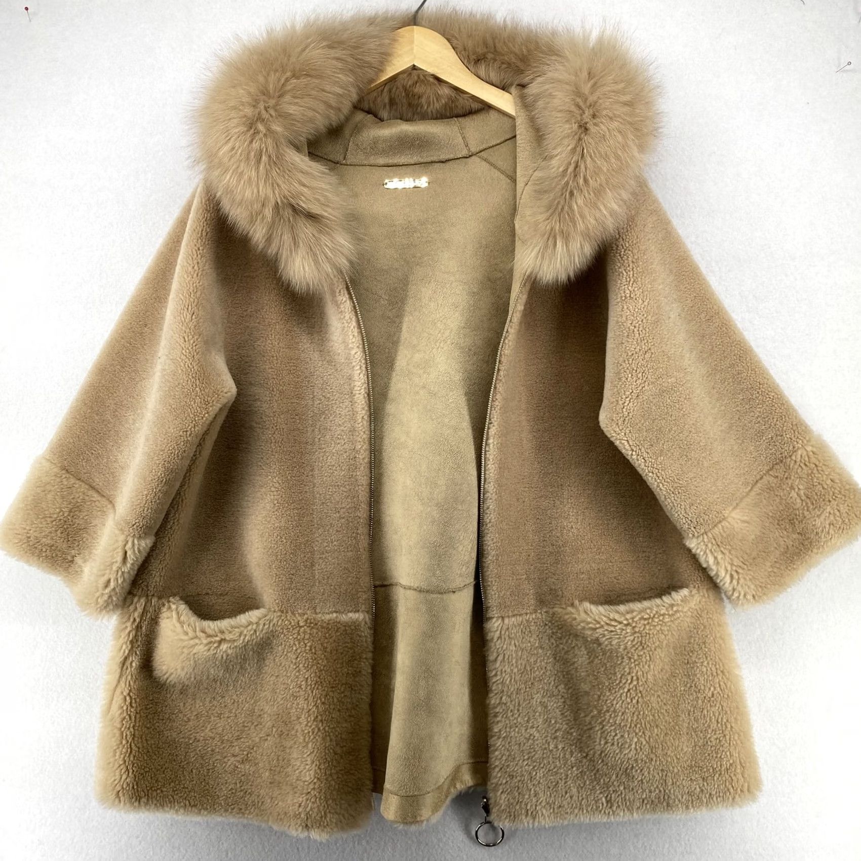 Vintage La Fiorentina Coat Womens S Beige Reversible Hooded Dyed Fox Fur Shearling Jacket 3/4 Sleeve Full Zip Size S / US 4 / IT 40 - 2 Thumbnail