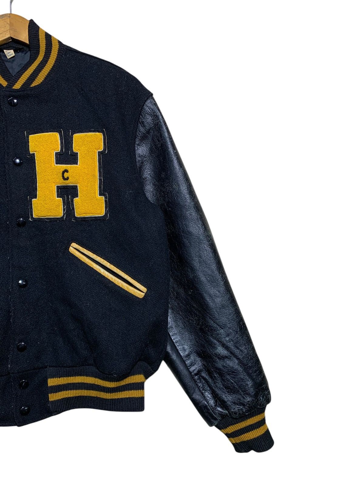 Vintage 🔥VTG 70S BUTTWIN VARSITY JACKETS LETTERMAN Size US M / EU 48-50 / 2 - 3 Thumbnail