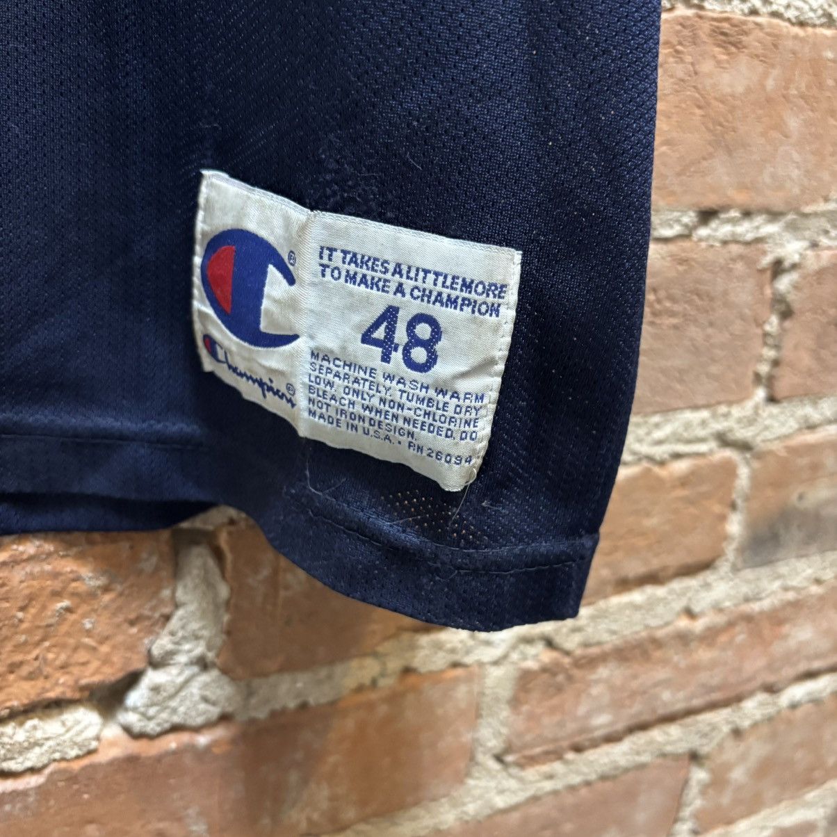 Champion × Vintage Vintage 90s Jalen Rose University of Michigan jersey Size US M / EU 48-50 / 2 - 3 Thumbnail