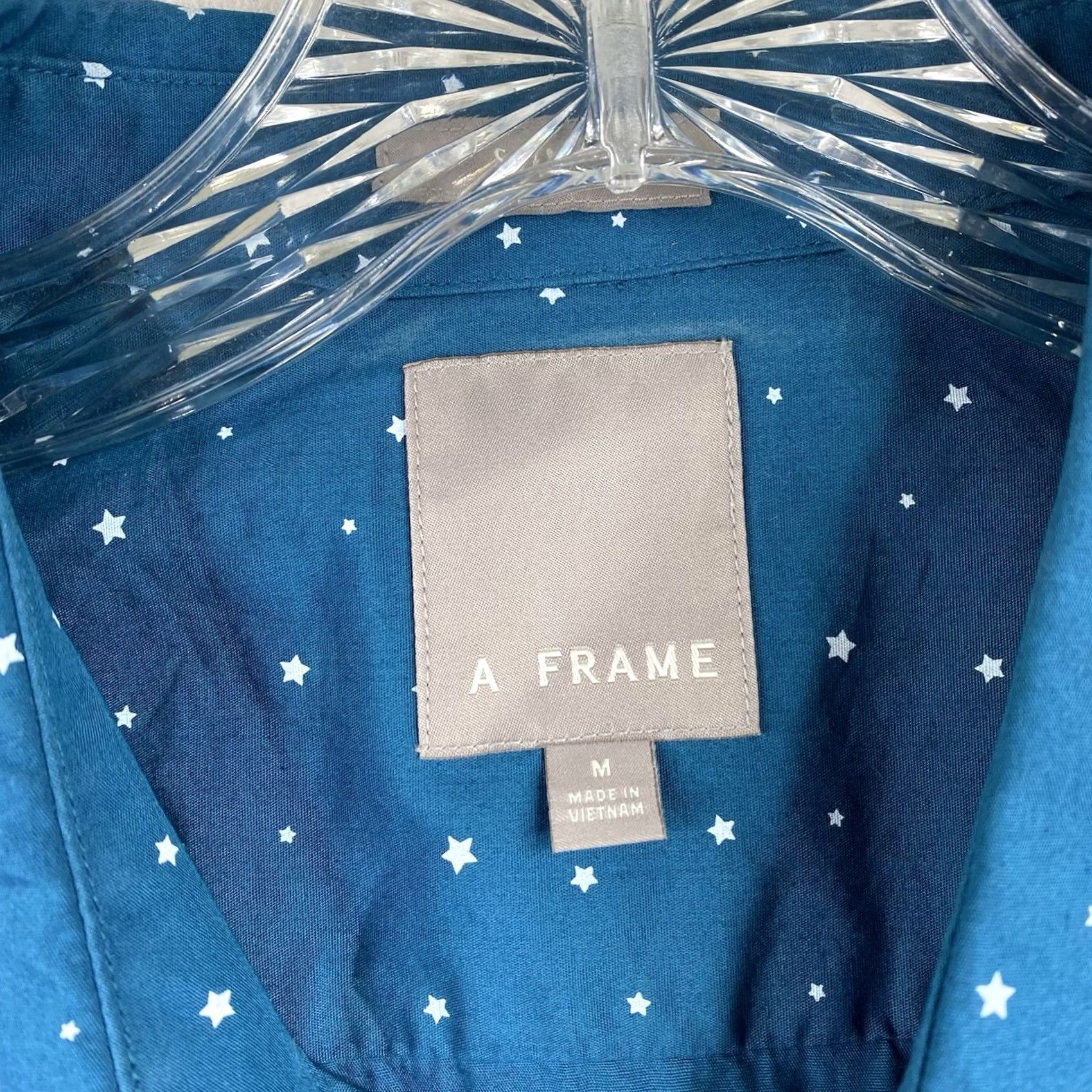Frame A Frame Button-Up Shirt Mens M Blue Stars Print Short Sleeve Cotton Geometric Collared Casual Workwear Size US M / EU 48-50 / 2 - 5 Thumbnail