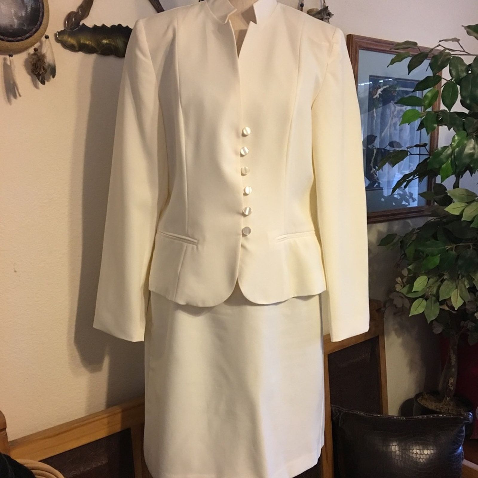 Other Metro Style cream button jacket and skirt set 10 Size L / US 10 / IT 46 - 2 Thumbnail