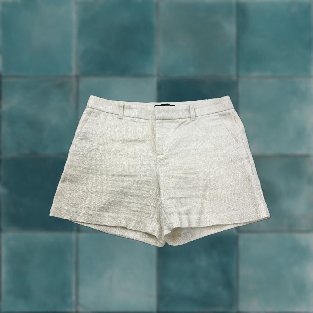 Banana Republic VINTAGE Banana Republic Shorts Women’s 2 Ivory Gold Metallic Chino Size 26" / US 2 / IT 38 - 1 Thumbnail