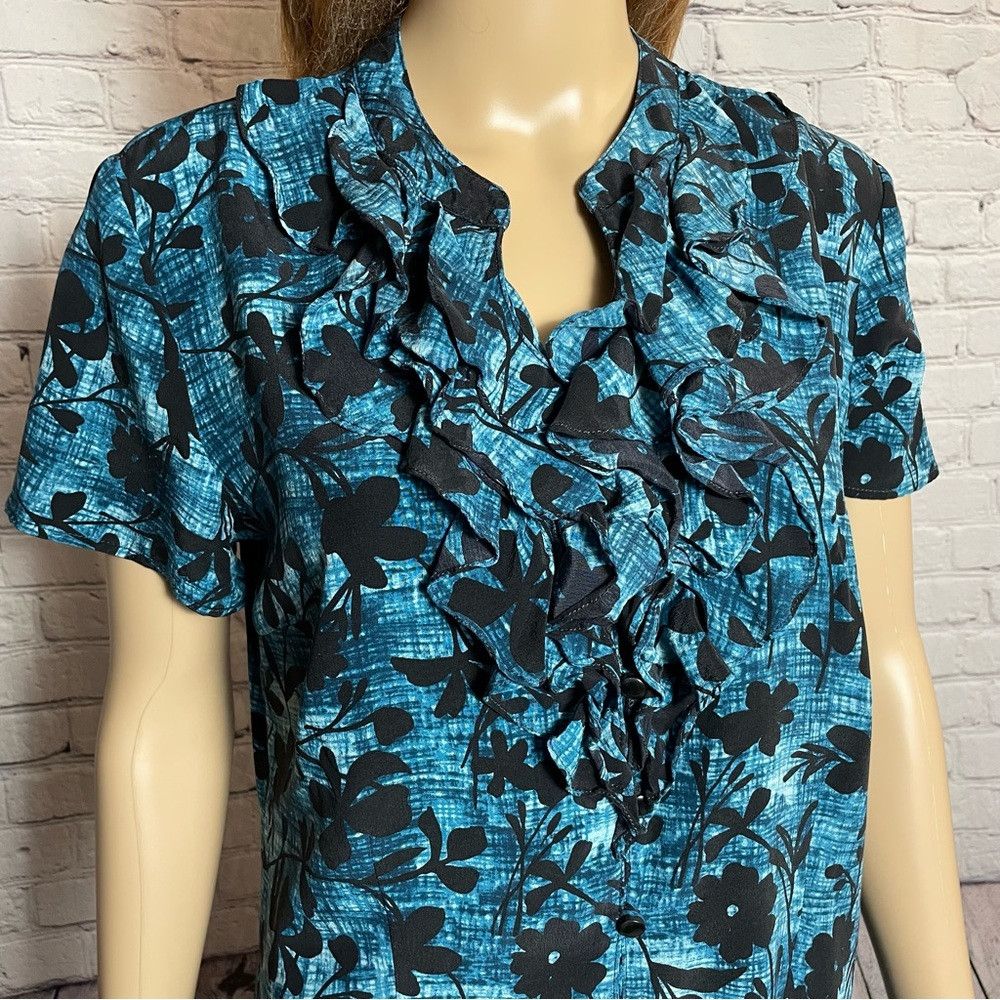 Pendleton Pendleton Silk Blue Black Floral Short Sleeve Blouse Size 1 Size L / US 10 / IT 46 - 2 Thumbnail