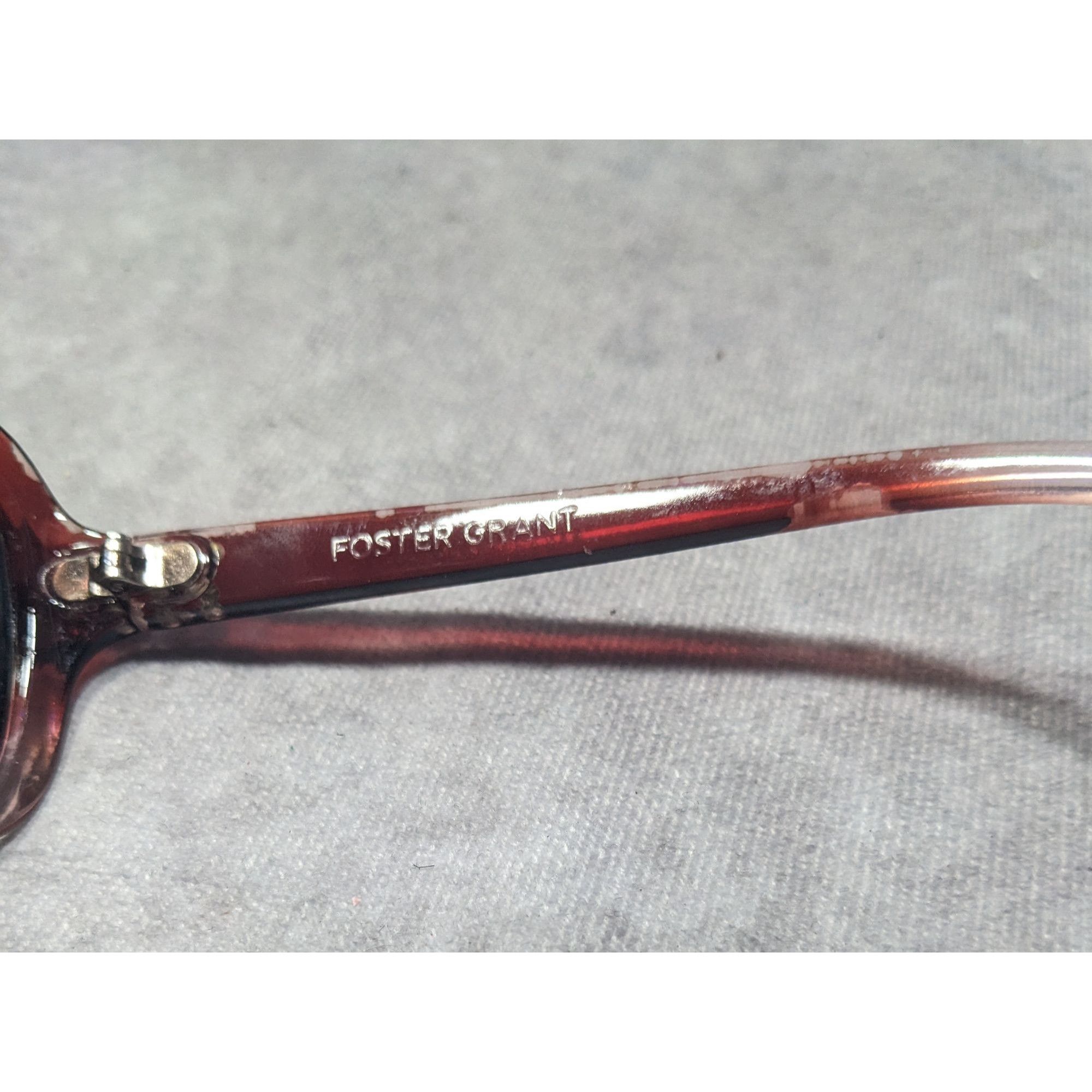 Foster Grant Foster Grant Red And Clear Ombre Sunglasses With Rhinestone Size ONE SIZE - 5 Thumbnail