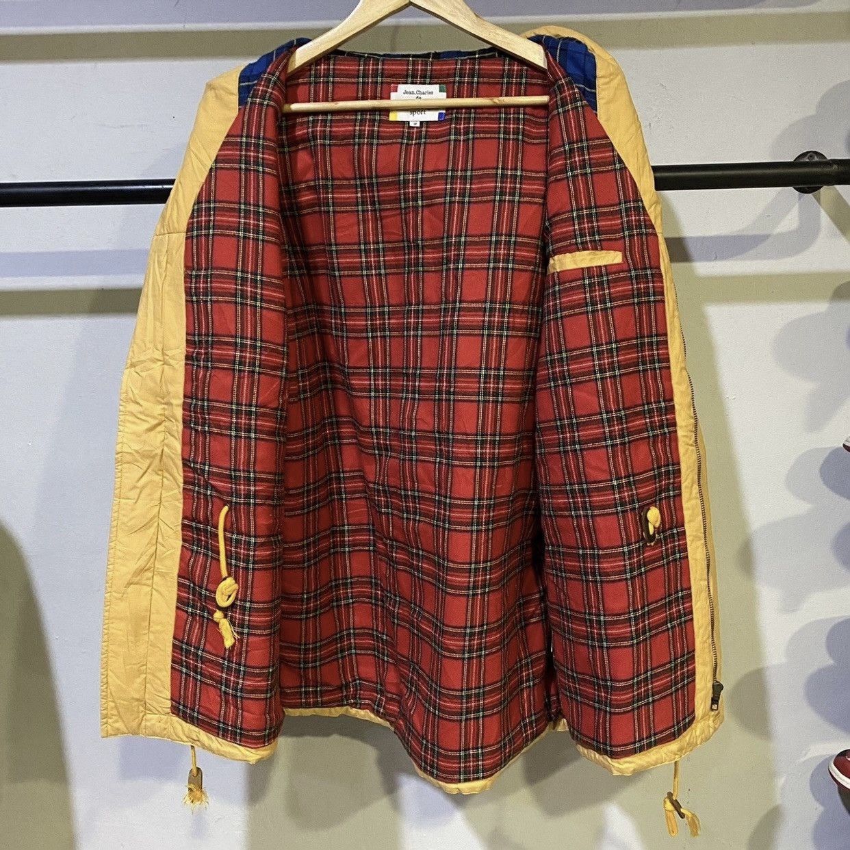 Japanese Brand × Jean Charles De Castelbajac × Vintage Vintage Jean Charles de Castelbajac Hamshire Golf Club Parka Size US M / EU 48-50 / 2 - 3 Thumbnail