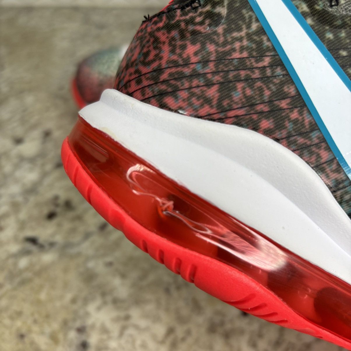 Nike Size 9.5 - Nike LeBron 8 V/2 Low Miami Night Clean No Box Size US 9.5 / EU 42-43 - 6 Thumbnail