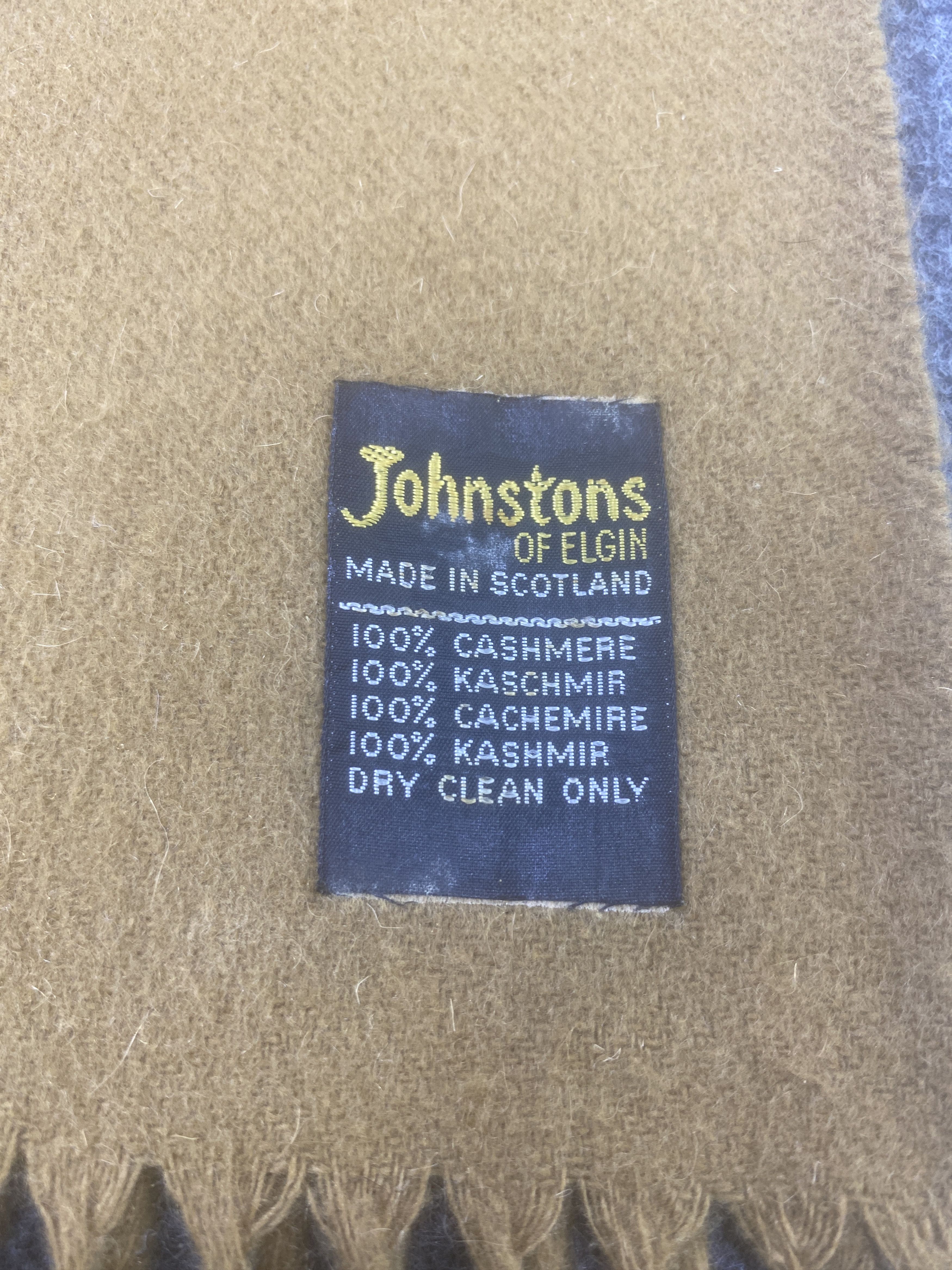 Johnstons Of Elgin Johnstons Of Elgin Scarf / Muffler / Neckwear -T1017 Size ONE SIZE - 5 Thumbnail