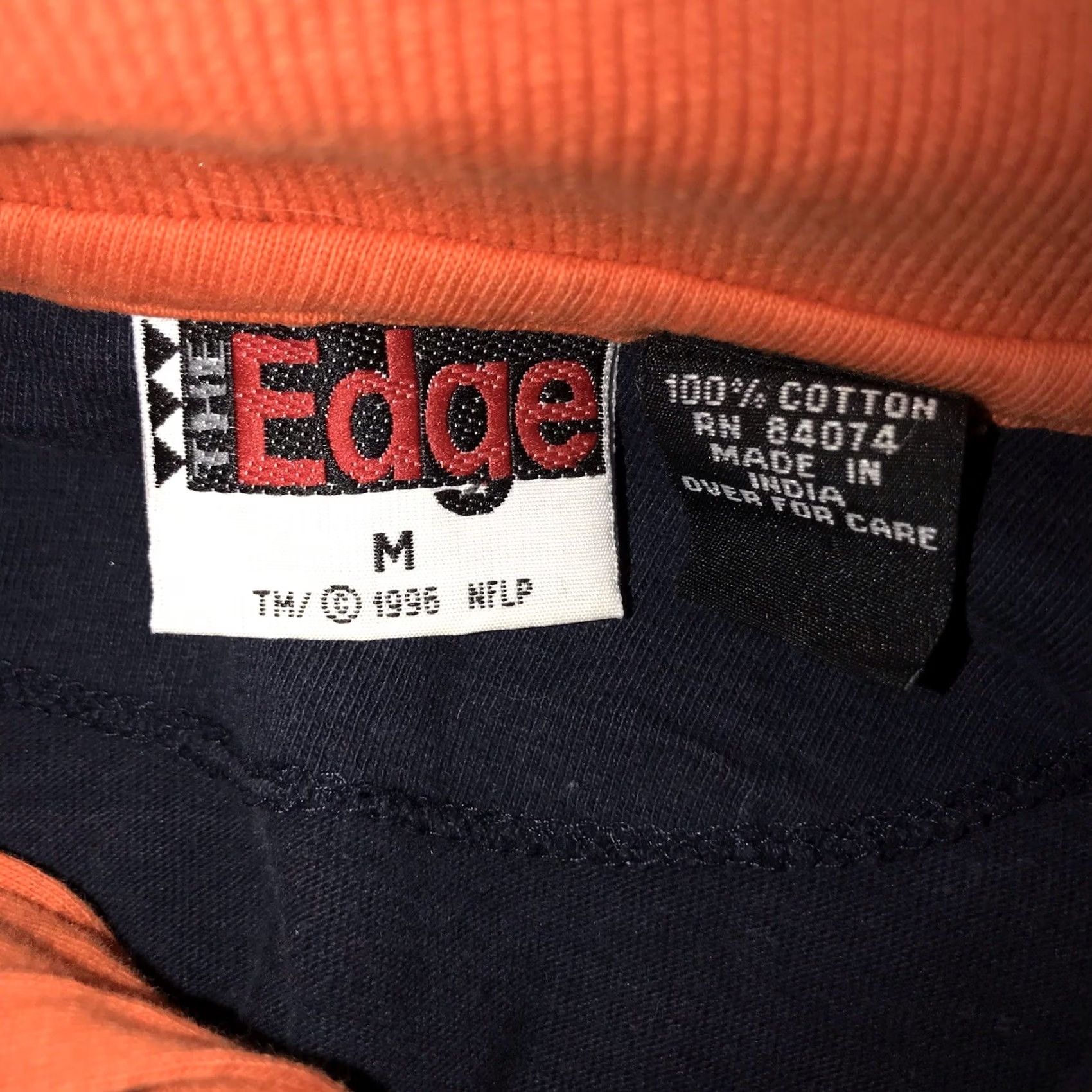 Vintage VINTAGE The Edge Chicago Bears Polo Shirt Mens M Navy Blue Embroidered Logo 1990s/1996 Football Brand The Edge Size US M / EU 48-50 / 2 - 2 Thumbnail