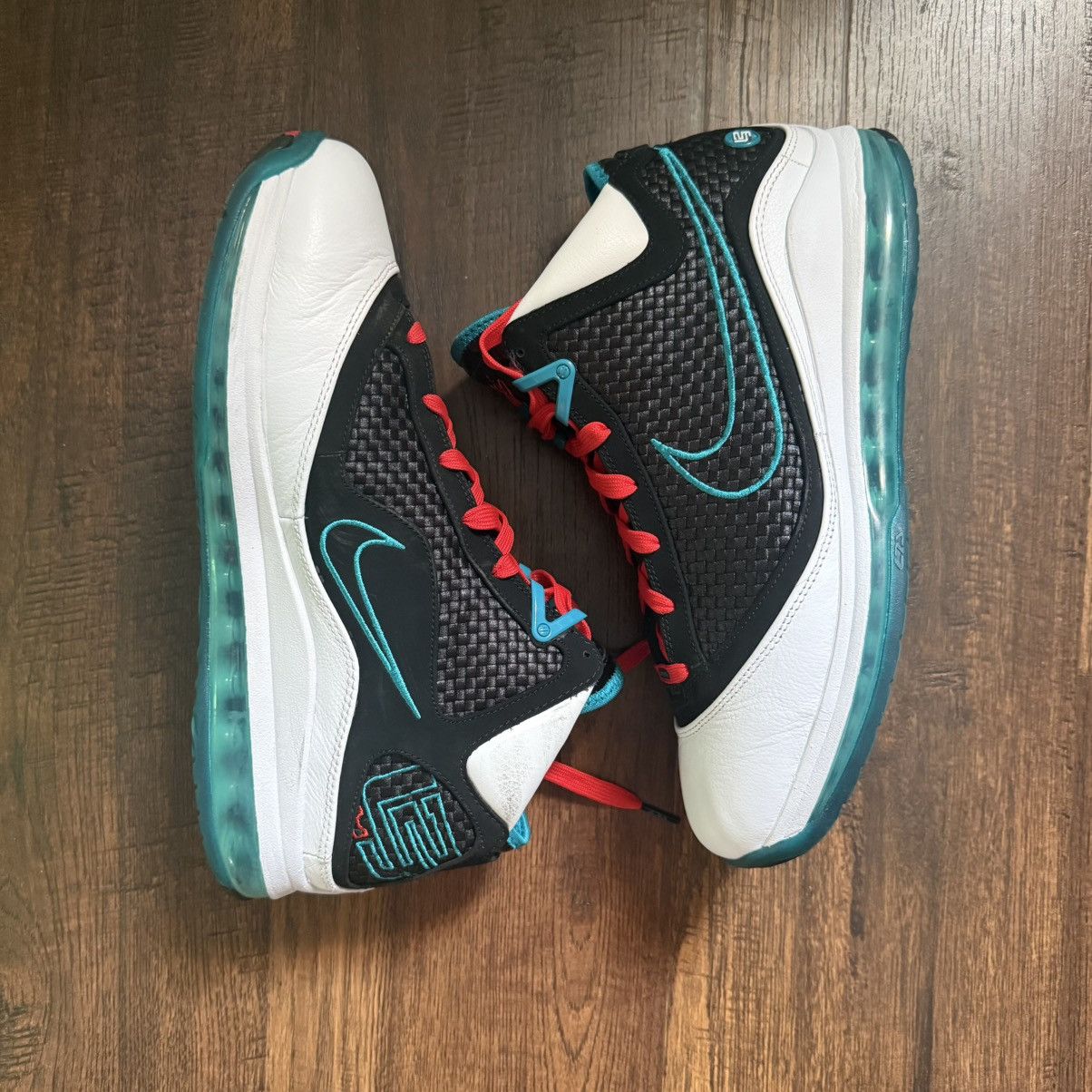 Nike Nike Air Max Lebron 7 Retro OS ‘Red Carpet’ 2019 Size US 12 / EU 45 - 3 Thumbnail