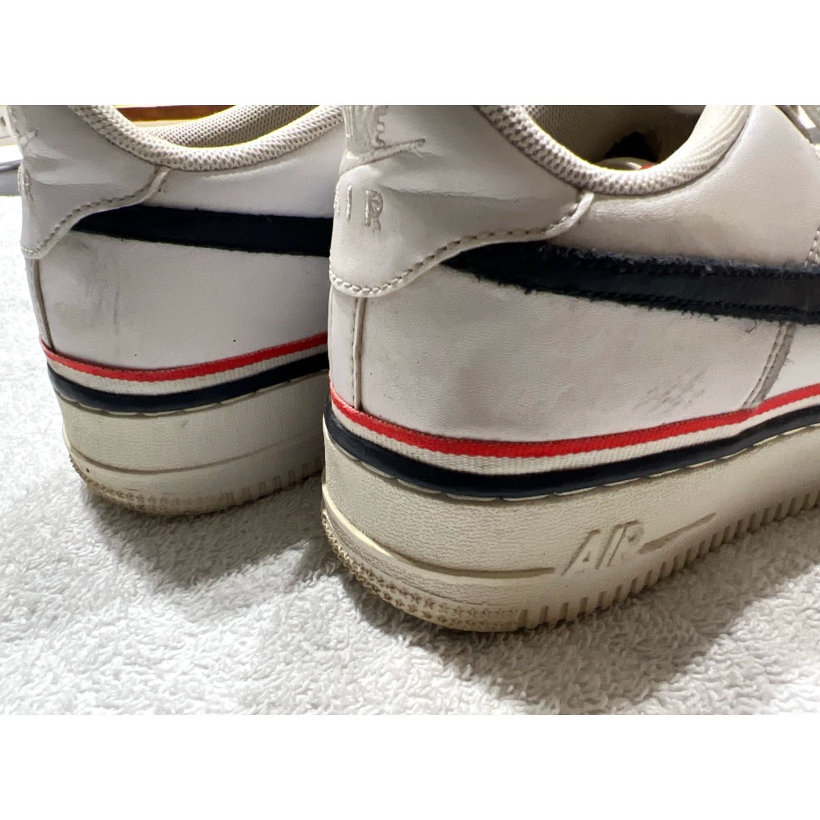 Nike VINTAGE NIKE Air Force 1 Low USA Ribbon Red White Blue CJ1377-100 Men’s Size 6.5Y (6.5 US) Sneakers Size US 7 / EU 40 - 6 Thumbnail