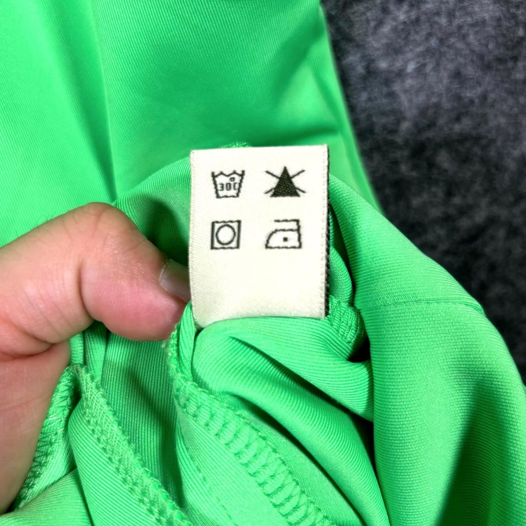 Vintage Donald Ross Vest Men XL Green Polyester The Canyon Club Golf Performance Stretch Size US XL / EU 56 / 4 - 6 Thumbnail