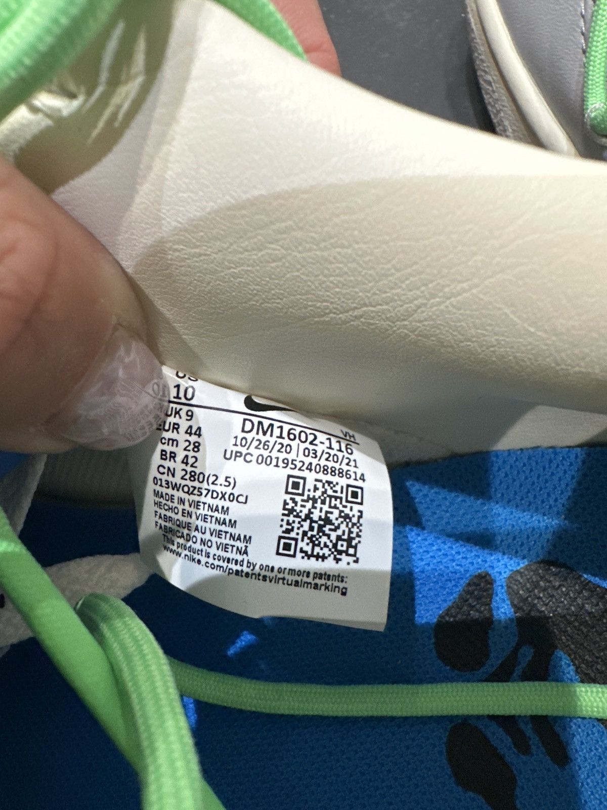 Nike × Off-White Nike Off-White Dunk Low Lot 26 Size US 10 / EU 43 - 6 Thumbnail