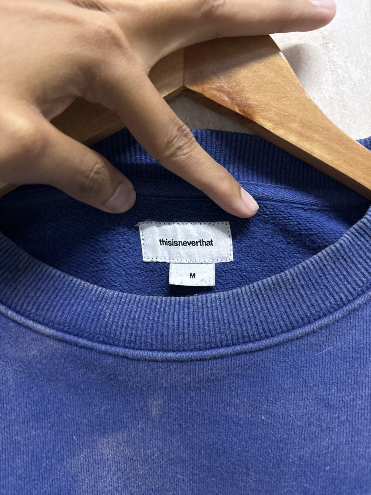 thisisneverthat Sun Faded thisisneverthat Script Crewneck Size US M / EU 48-50 / 2 - 7 Thumbnail