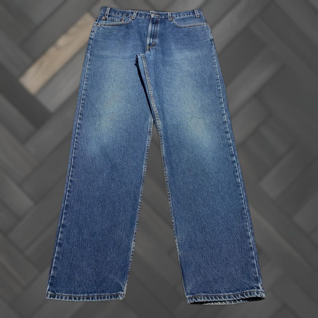 Levi's VINTAGE Levi's 550 Jeans Men W38 L34 Blue Denim Relaxed Fit 5-Pocket Straight Pants Size US 38 / EU 54 - 1 Thumbnail
