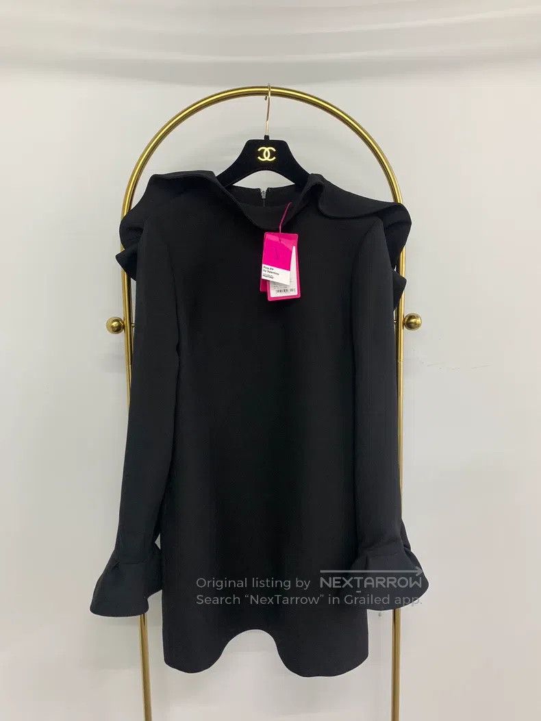 Valentino Valentino Black long-sleeved lace dress Size M / US 6-8 / IT 42-44 - 1 Thumbnail