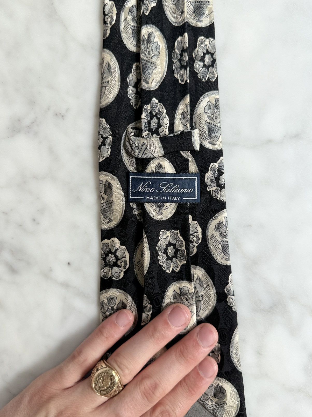 Other Vintage Black Medallion Print Silk Tie Italian Neoclassical Size ONE SIZE - 3 Thumbnail