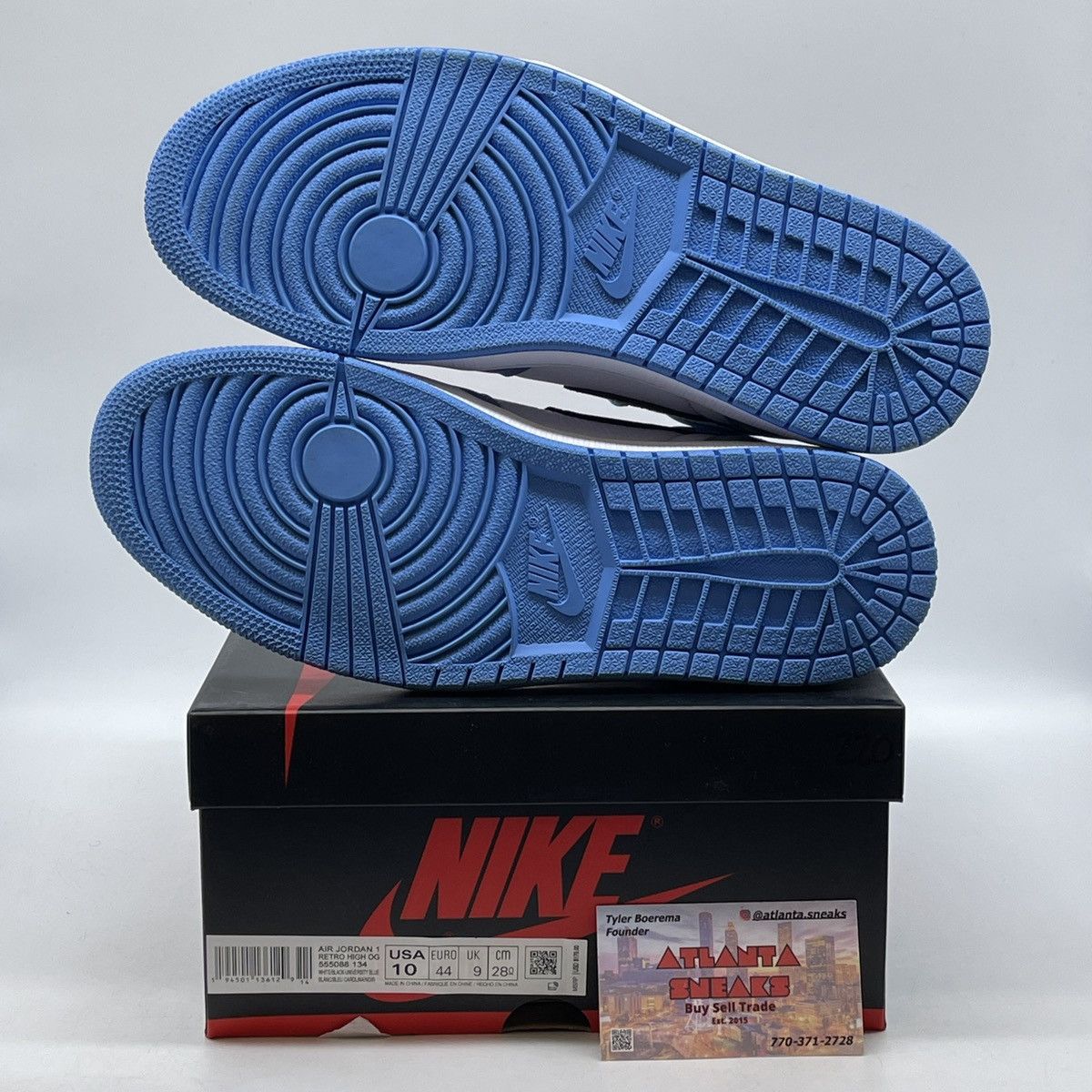 Nike Air Jordan 1 high university blue Size US 10 / EU 43 - 7 Thumbnail