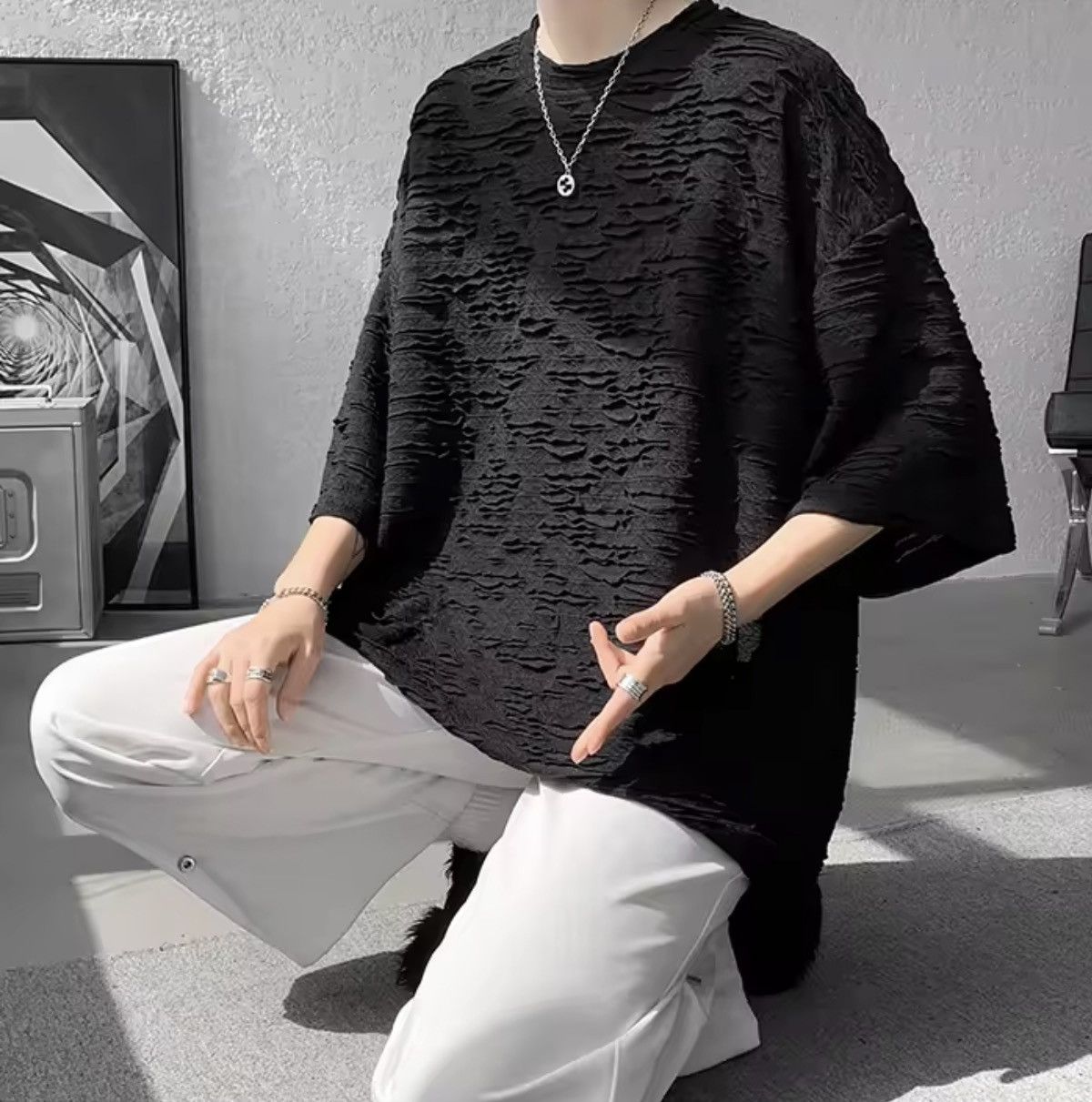 Japanese Brand Oversized Black Textured Puckered T-Shirt Size US XXL / EU 58 / 5 - 2 Thumbnail