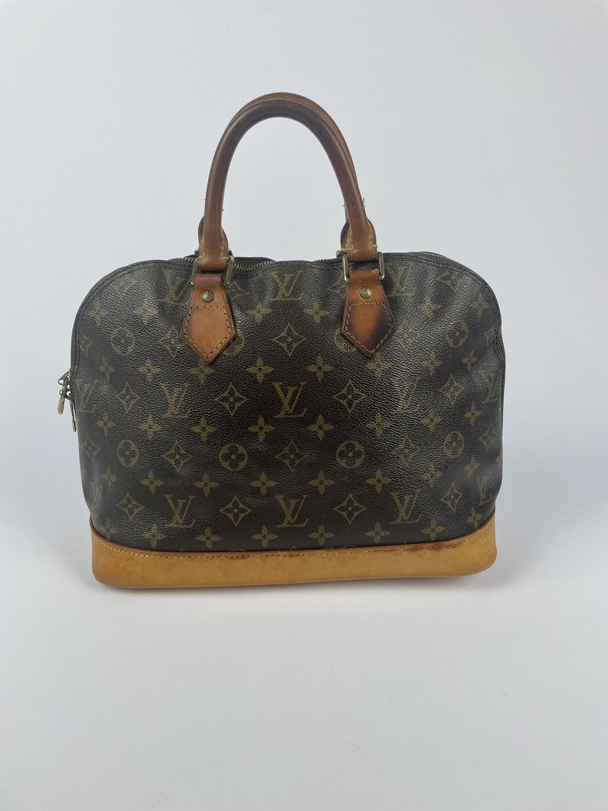 Louis Vuitton Louis Vuitton Alma Size ONE SIZE - 2 Thumbnail