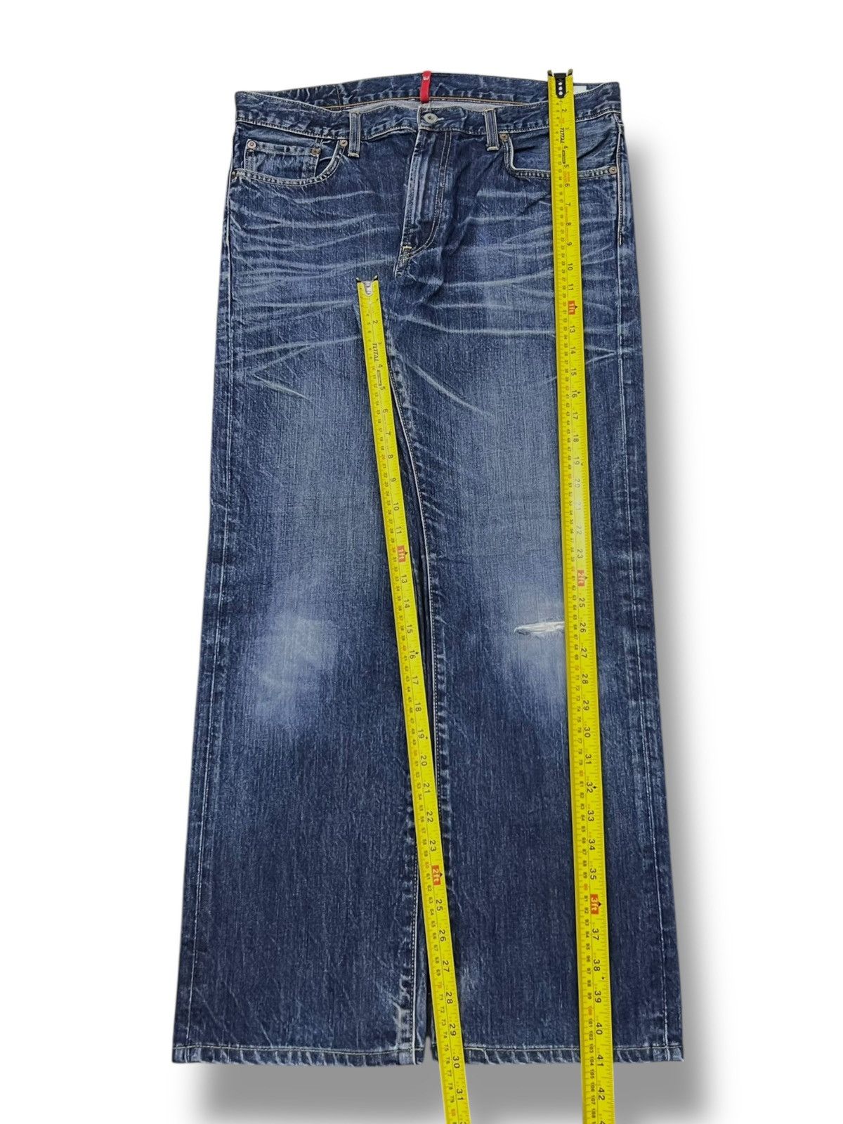 Uniqlo Vintage Uniqlo UJ S002 Japan - Faded Whisker Wash Jeans Size US 36 / EU 52 - 16 Thumbnail