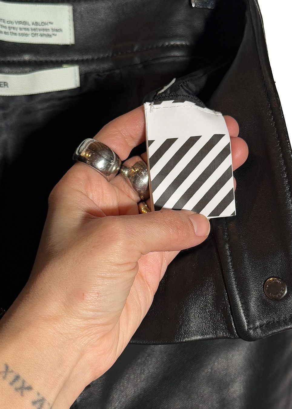 Off-White Off-White Black Leather Tied Ankle Pants Size 25" / US 0 / IT 36 - 6 Thumbnail