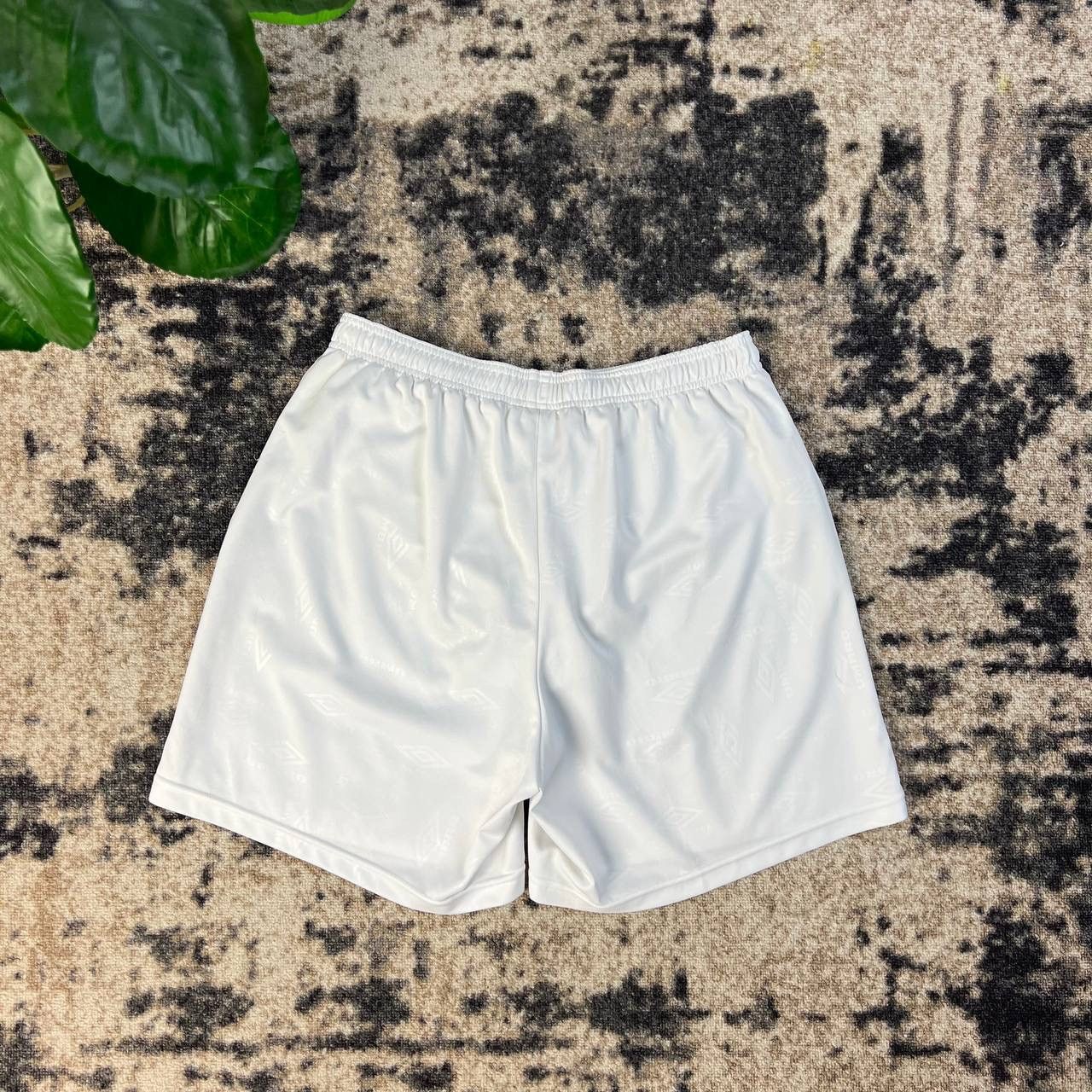 Umbro Umbro Vintage Y2K Mini Logo Light Shorts Size US 36 / EU 52 - 2 Thumbnail