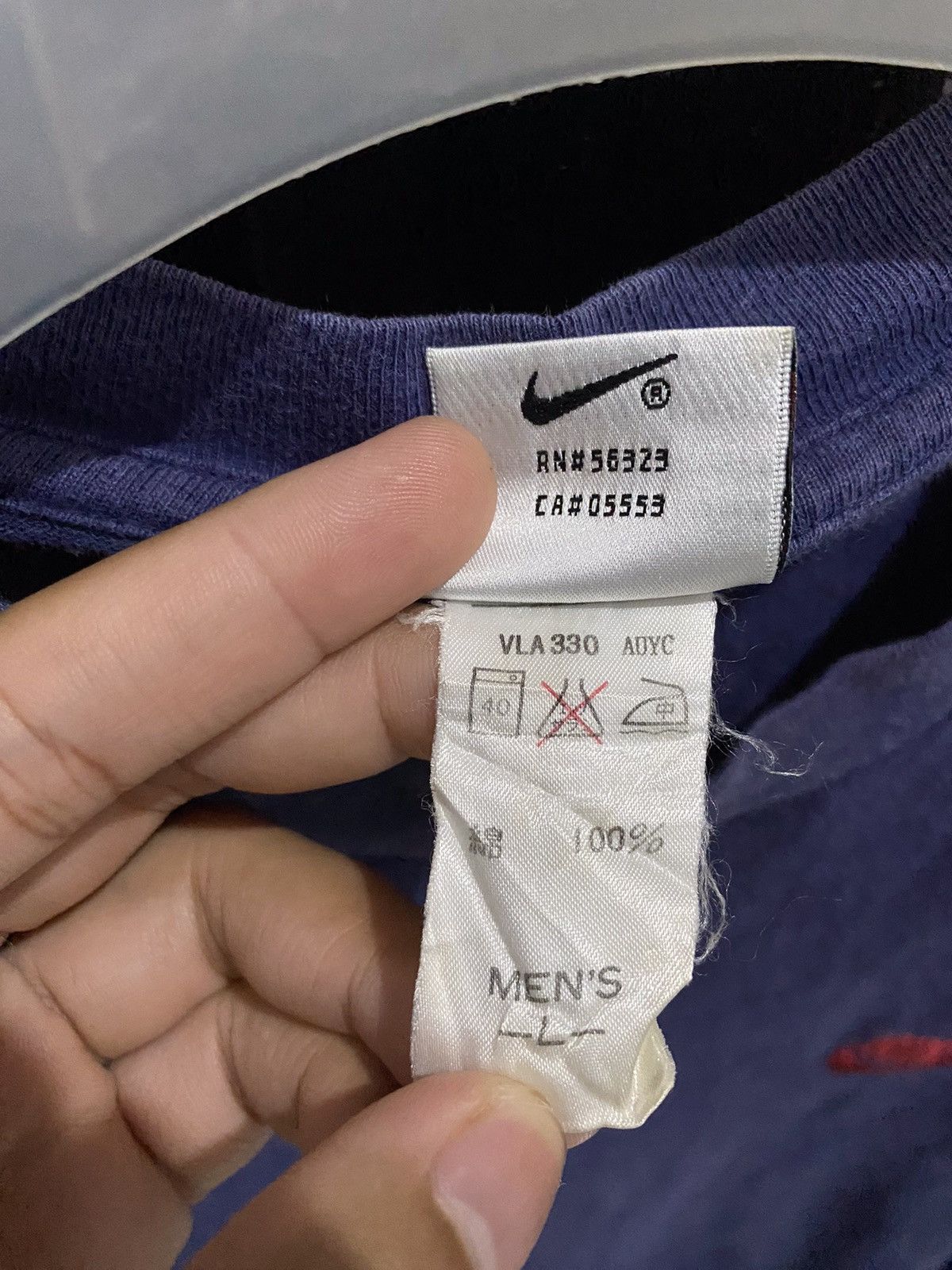 Nike × Vintage Vintage nike small swoosh 90s sun faded tee Size US L / EU 52-54 / 3 - 8 Thumbnail