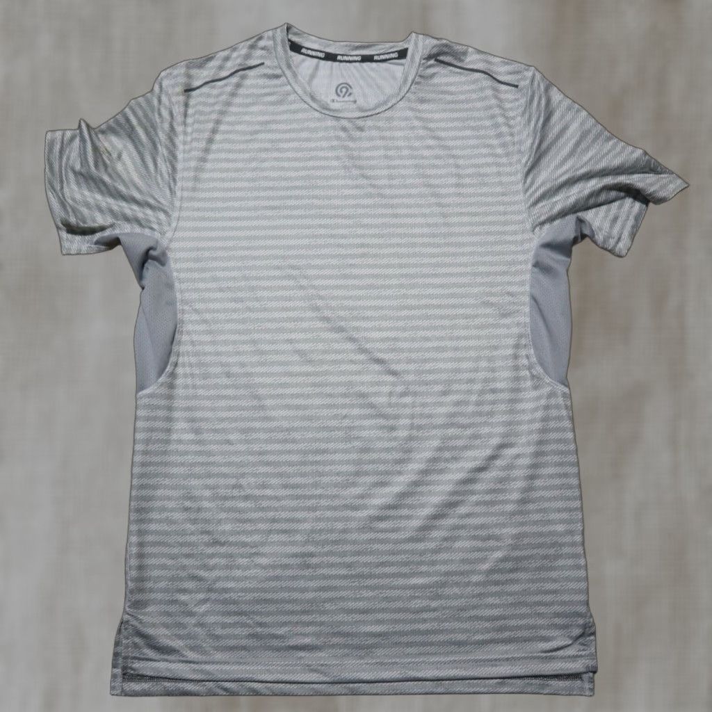 Champion CHAMPION Shirt Women Small Gray Breathable Short Sleeve T-Shirt Activewear 90s? Size S / US 4 / IT 40 - 1 Thumbnail