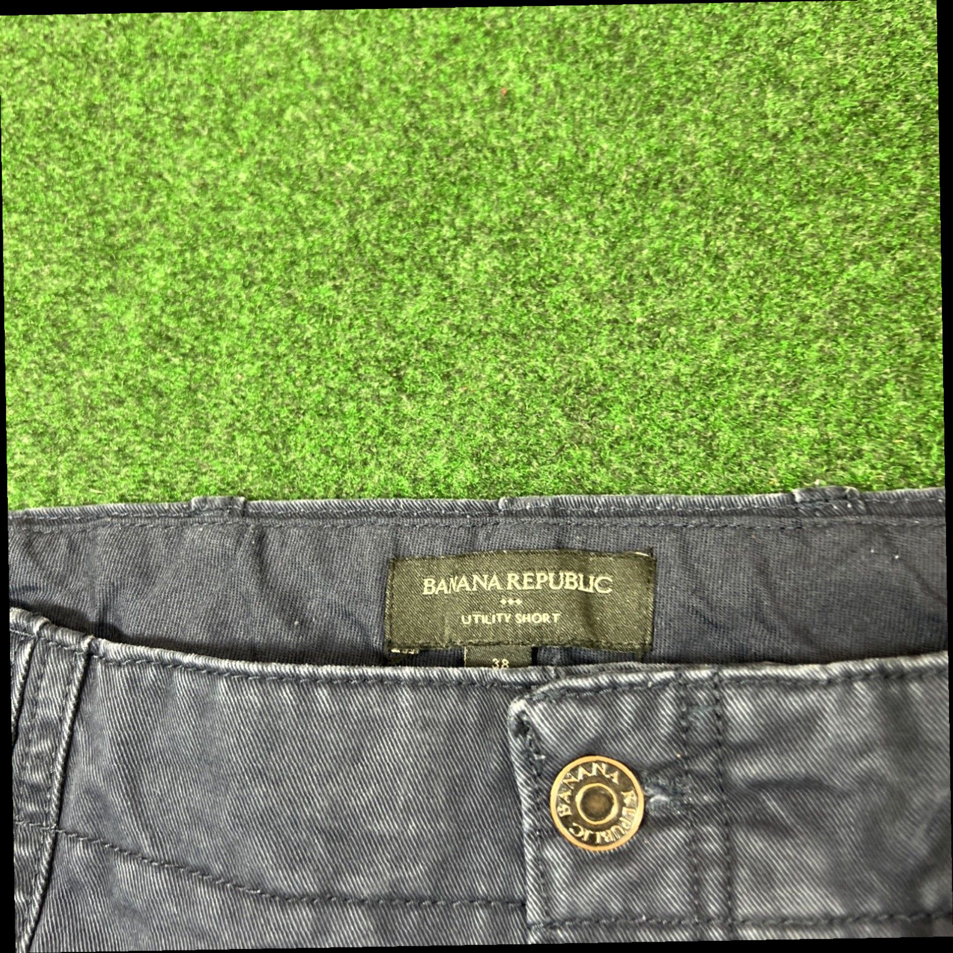 Banana Republic Banana Republic Utility Shorts Mens 38 Navy Khaki Cotton Utility Pockets Size US 38 / EU 54 - 4 Thumbnail