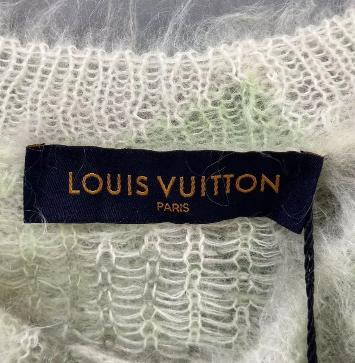 Louis Vuitton LOUIS VUITTON Mohair rendered sweater2412-Nextarrow Size US XS / EU 42 / 0 - 6 Thumbnail