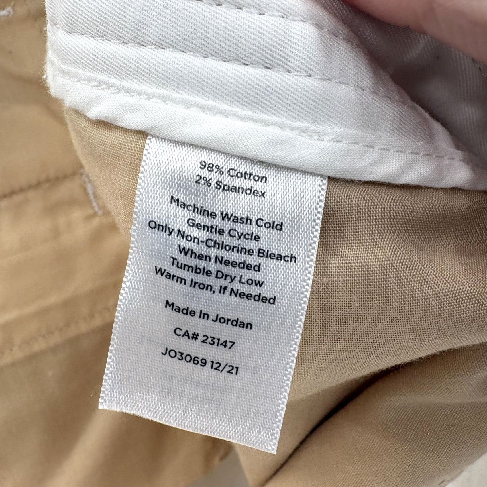 Talbots Talbots Relaxed Chino Shorts Womens 16 White Twill Supersoft Summer NWT Shorts Casual Cotton Spandex Size 38" / US 16 / IT 52 - 4 Thumbnail