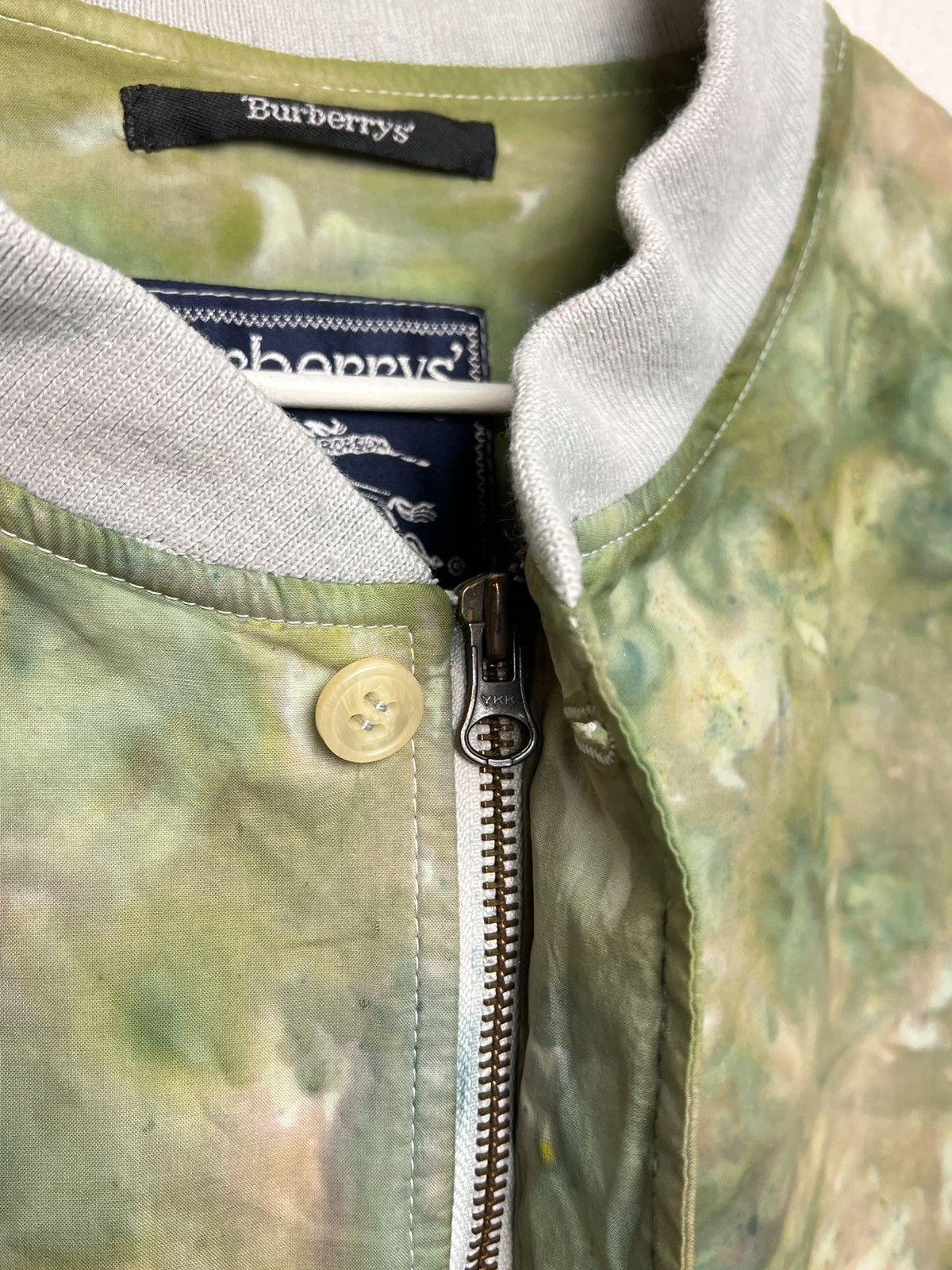 Burberry burberry camo bomber 1/1 90s y2k tie dye m-l Size US L / EU 52-54 / 3 - 15 Thumbnail