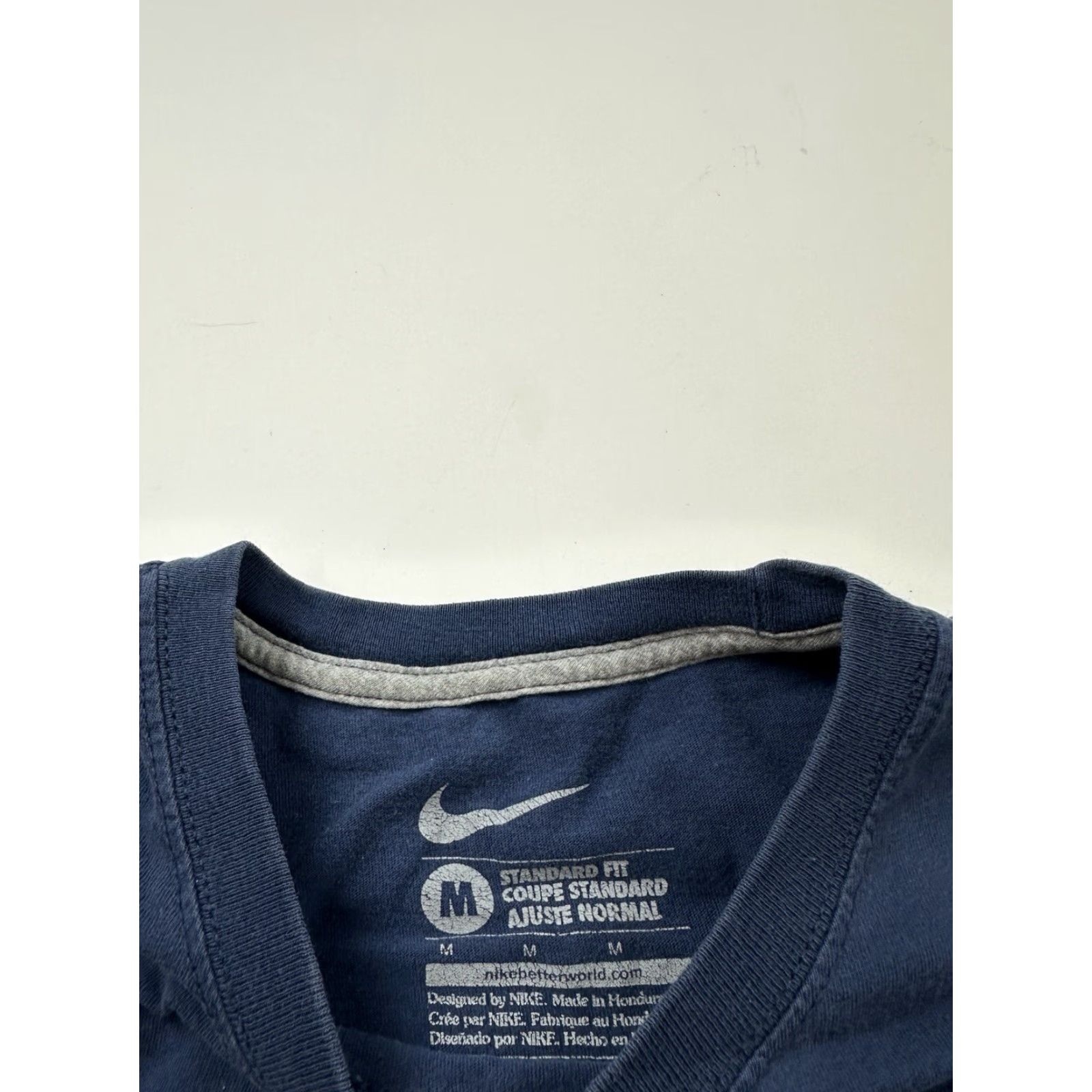 Nike Nike Shirt Mens Medium Blue Weightlifting Barbell Chains Spellout Shirts Size US M / EU 48-50 / 2 - 3 Thumbnail