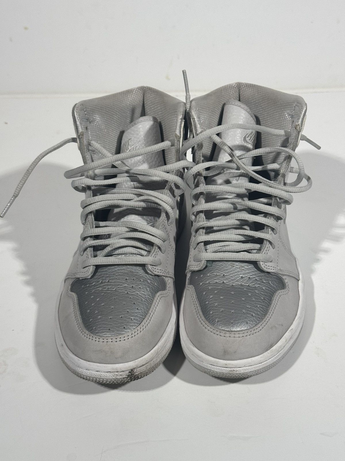Jordan Brand × Nike Air Jordan 1 Retro High CO.JP Neutral Grey (2020) Size US 8 / EU 41 - 2 Thumbnail