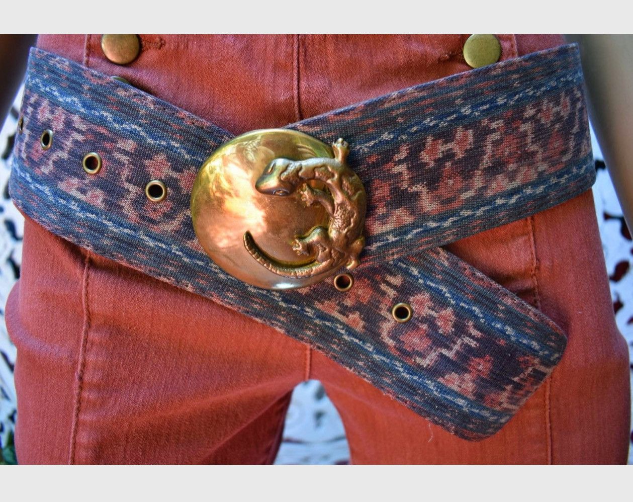 Vintage Vintage Moroccan wide belt with brass gold lizard buckle Size ONE SIZE - 1 Thumbnail