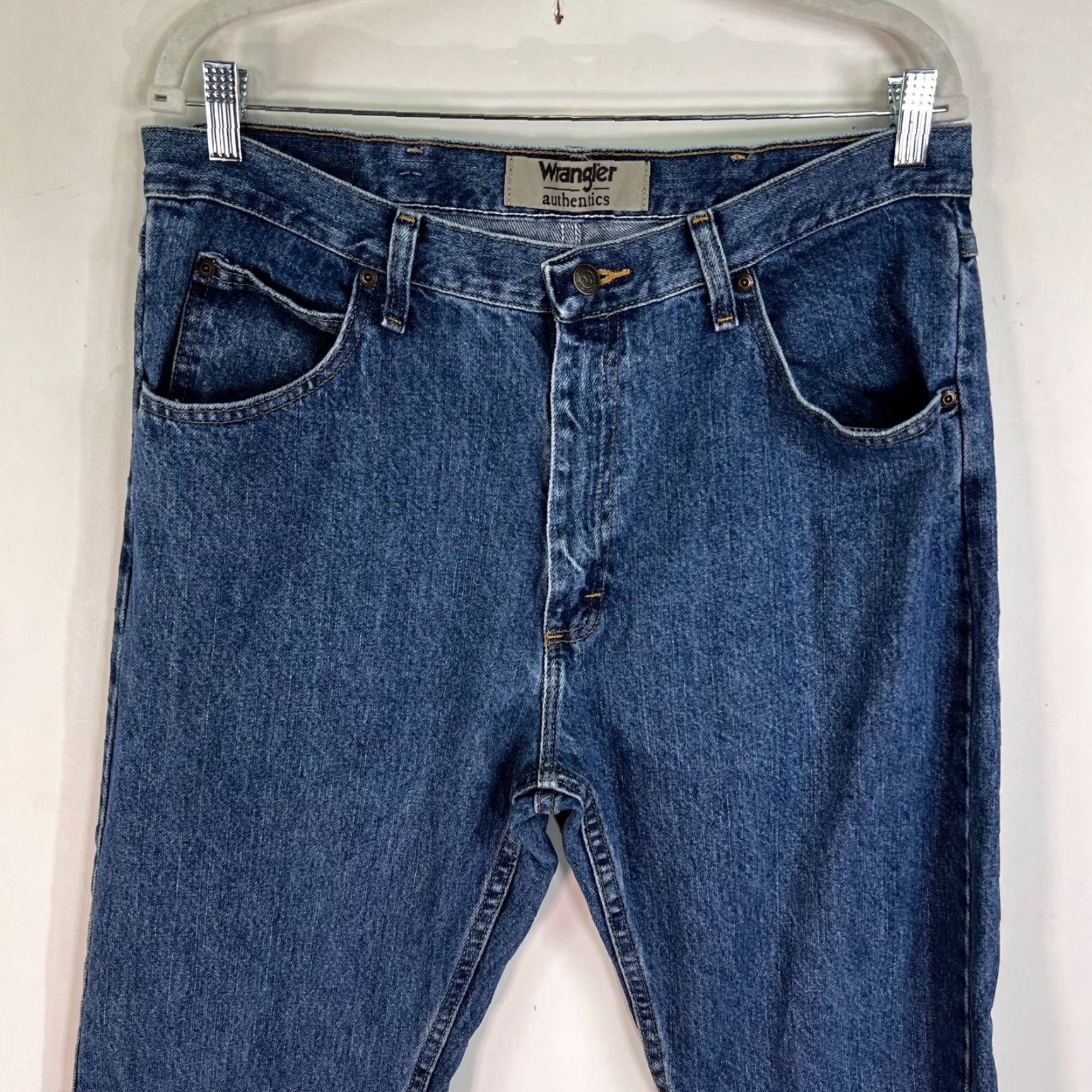 Wrangler VINTAGE Wrangler Authentic Straight Jeans Mens 35 x 34 Blue 80s 90s Denim Adjustable Rise High Men’s Jeans Size US 35 - 2 Thumbnail