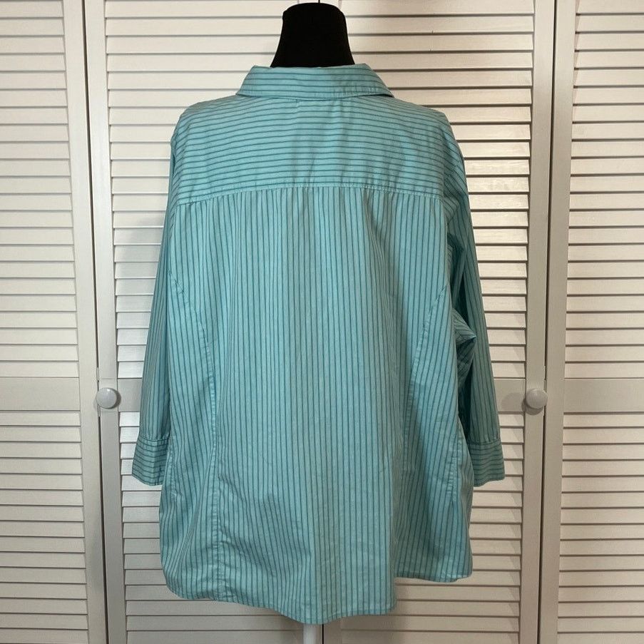 Basic Editions Basic Editions Retro Blue Striped Collared Relaxed Blouse 3X Size 3XL / US 20-22 - 3 Thumbnail