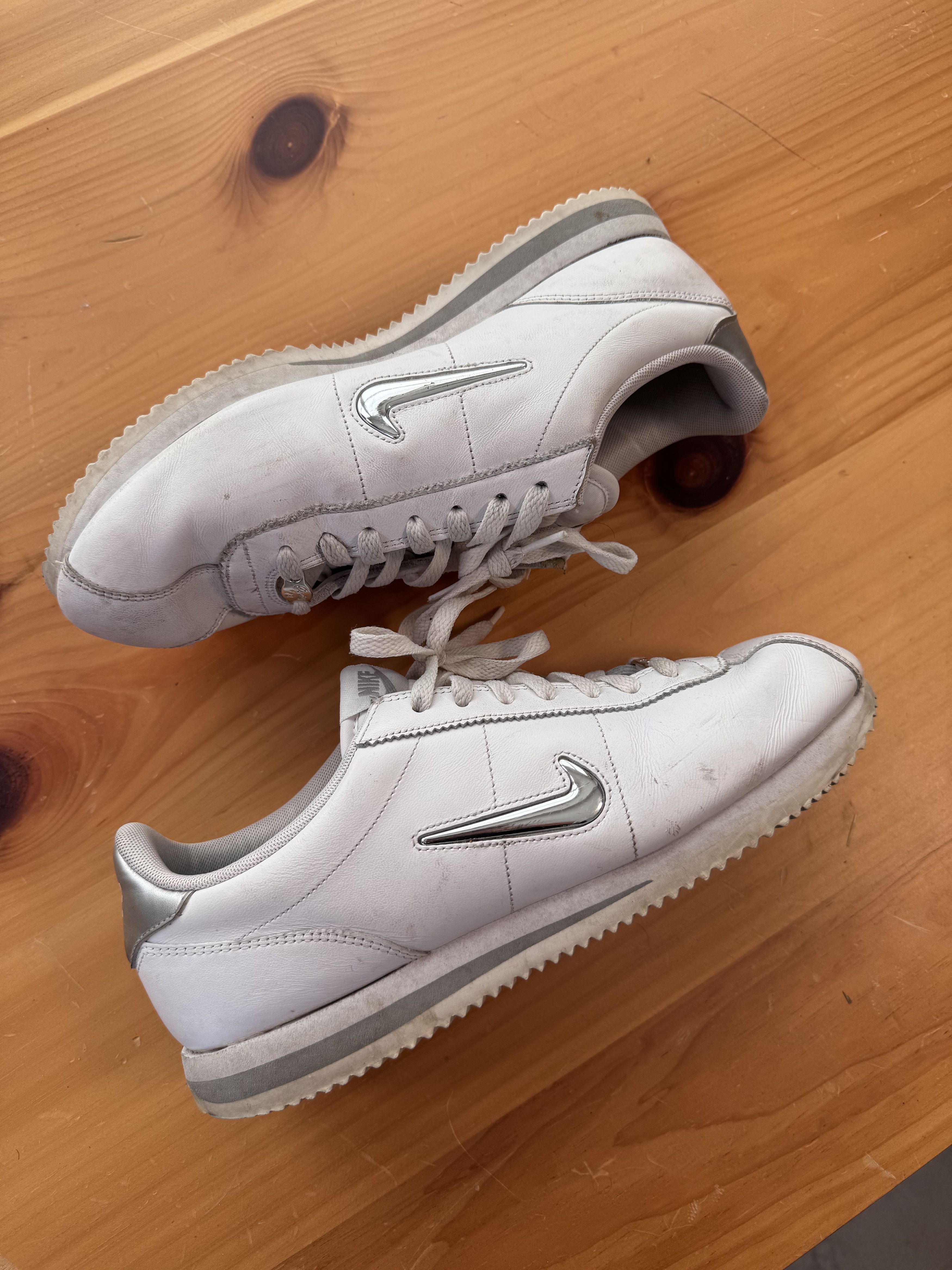 Nike Nike white cortez jewel sneaker Size US 10 / EU 43 - 1 Thumbnail