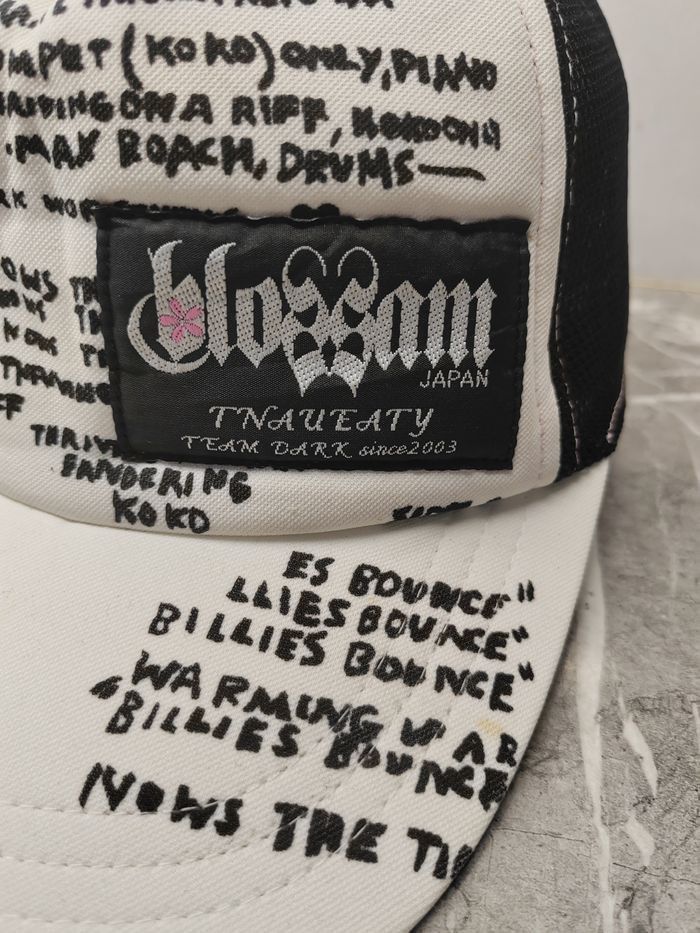 Japanese Brand Vintage Punk Japanese Blossam Style Trucker Cap Hat Size ONE SIZE - 3 Thumbnail