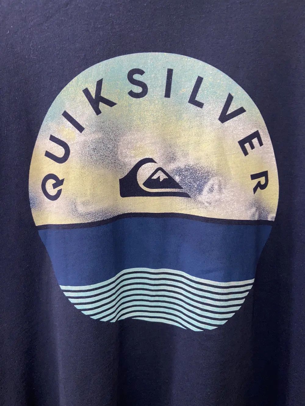 Quiksilver VINTAGE Y2K QUIKSILVER TEE T SHIRT SURF SKATE STREETWEAR Size US M / EU 48-50 / 2 - 7 Thumbnail