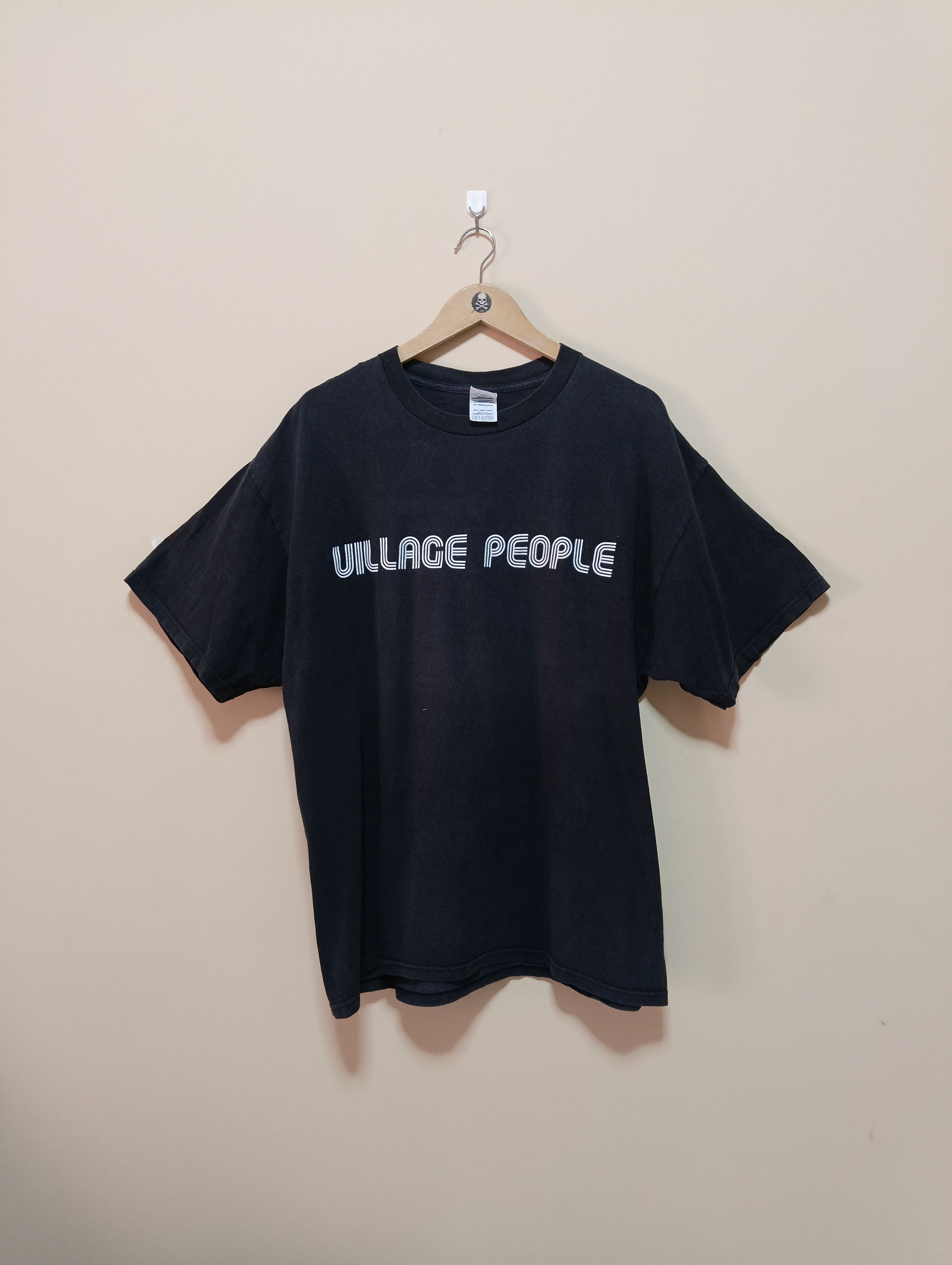 Band Tees Vintage Village People group/band tees Size US XL / EU 56 / 4 - 3 Thumbnail
