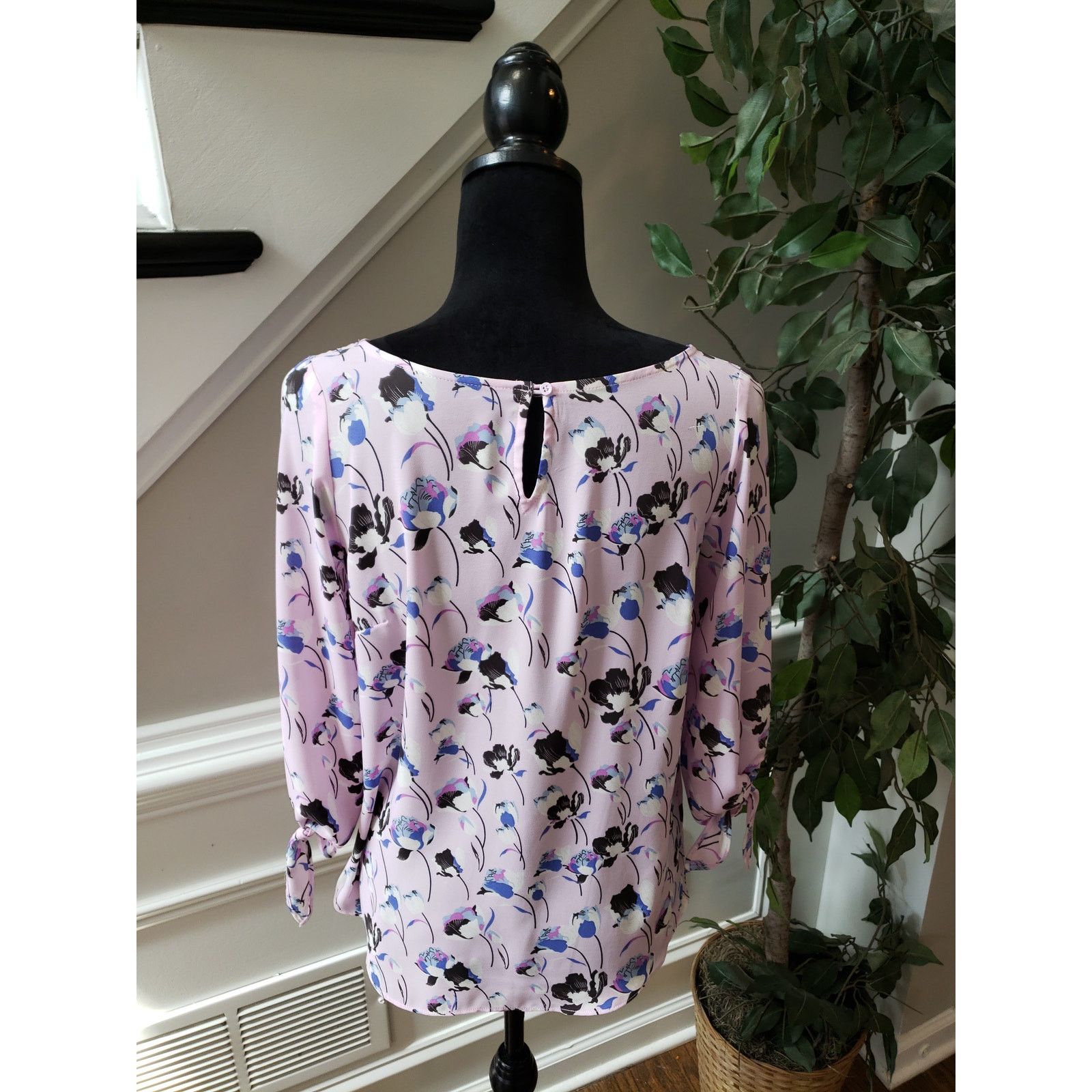The Unbranded Brand Pink Floral Blouse S Tie Sleeve Scoop Neck Lightweight Top Size S / US 4 / IT 40 - 7 Thumbnail