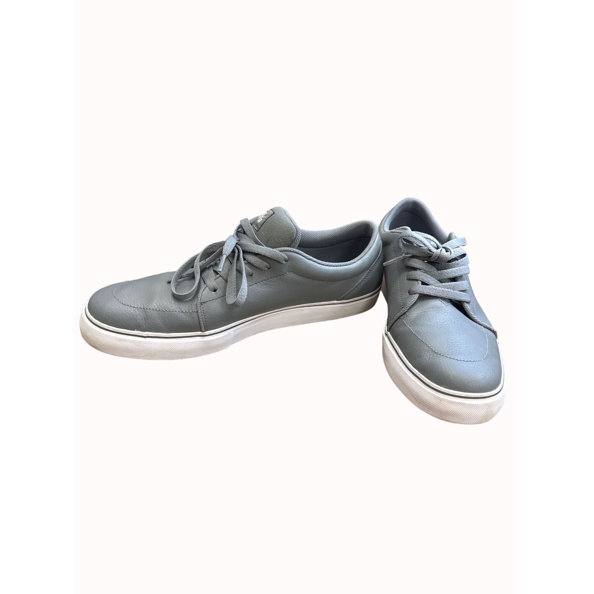 Nike Nike SB Low Gray Leather mens skating sneakers shoes Size 13 Size US 13 / EU 46 - 2 Thumbnail