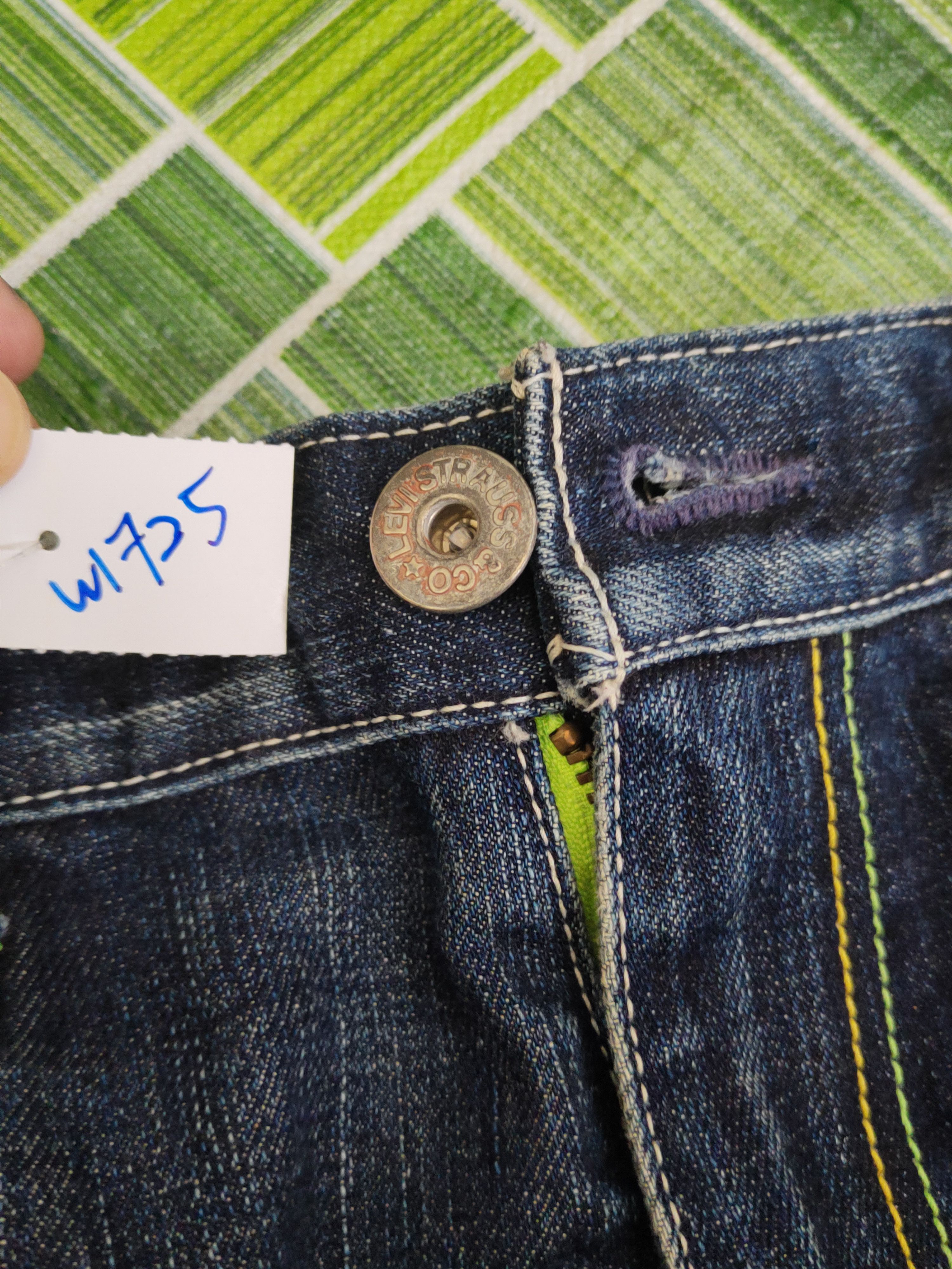 Levi's 503 Levi's Dark Blue Distressed Ripped denim Jeans #W1725 Size US 34 / EU 50 - 19 Thumbnail