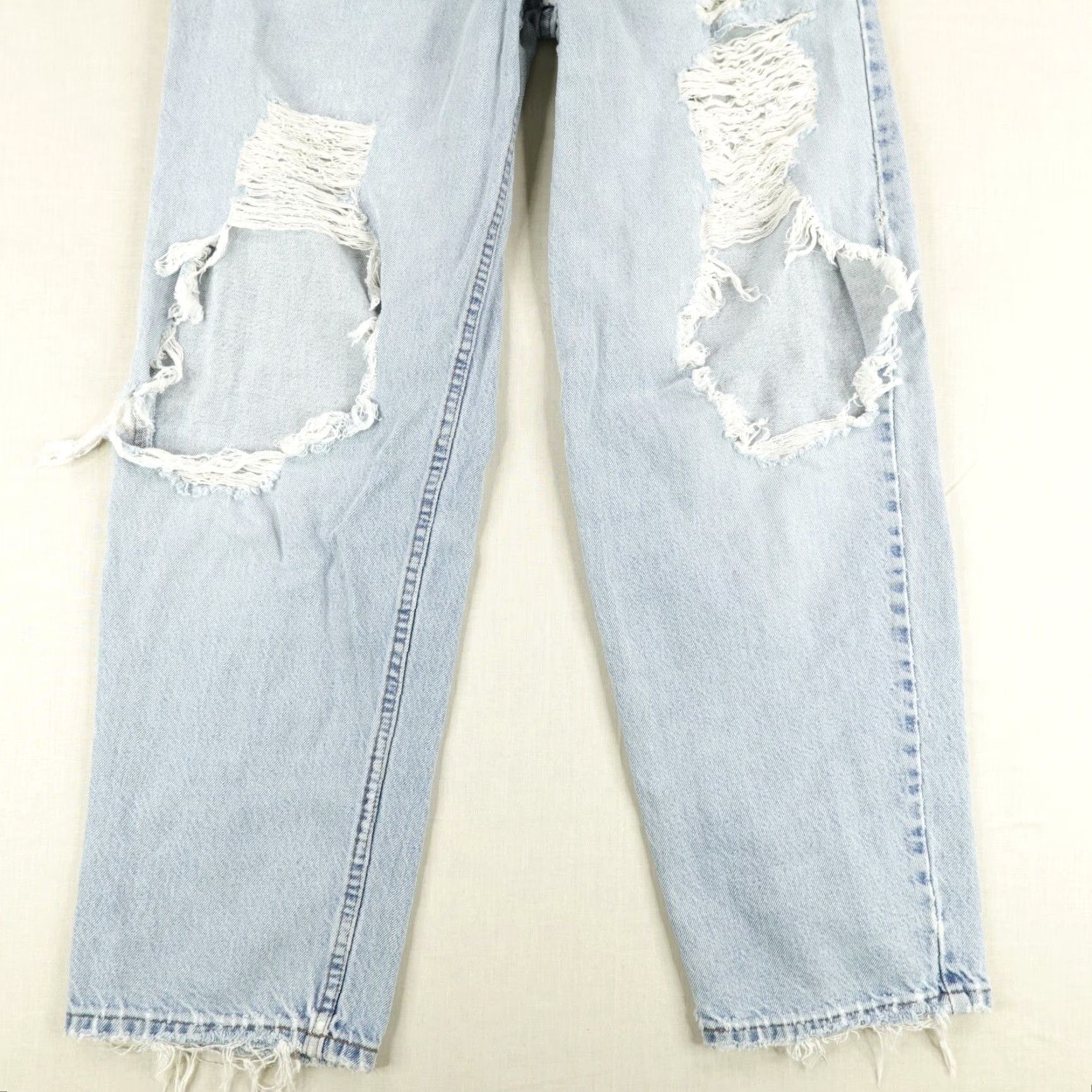 Levi's VINTAGE Levi's Jeans Men's 32x31 Denim Straight Fit 90s Blue Distressed Pleated Baggy Size US 31 - 3 Thumbnail