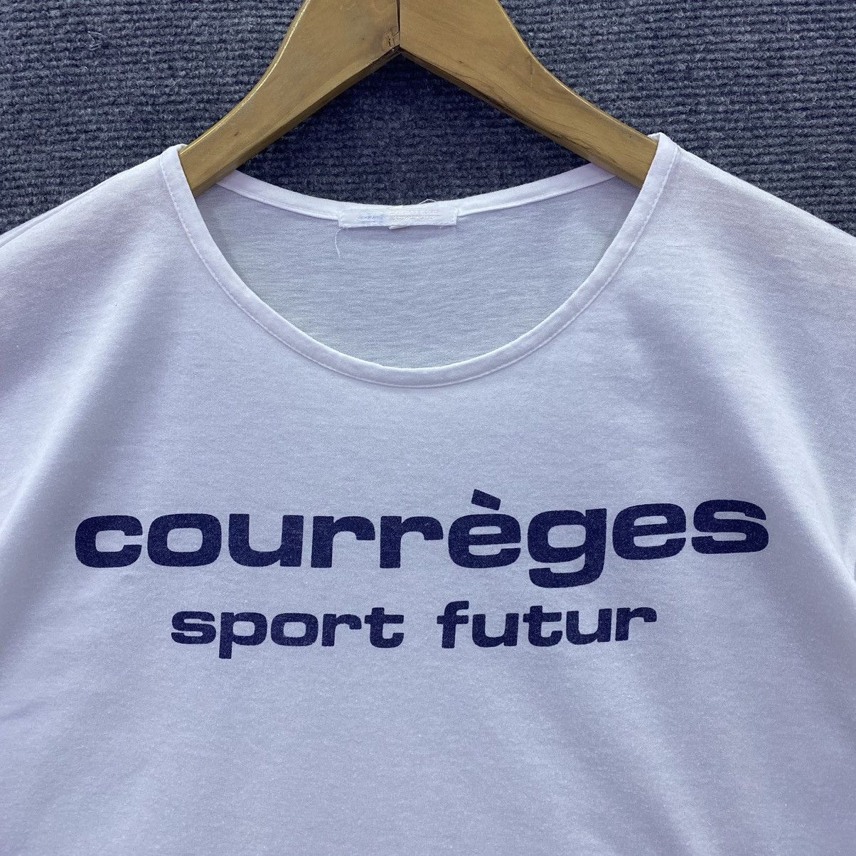 Courreges × Vintage Vintage Coureges White Tee Size S / US 4 / IT 40 - 2 Thumbnail